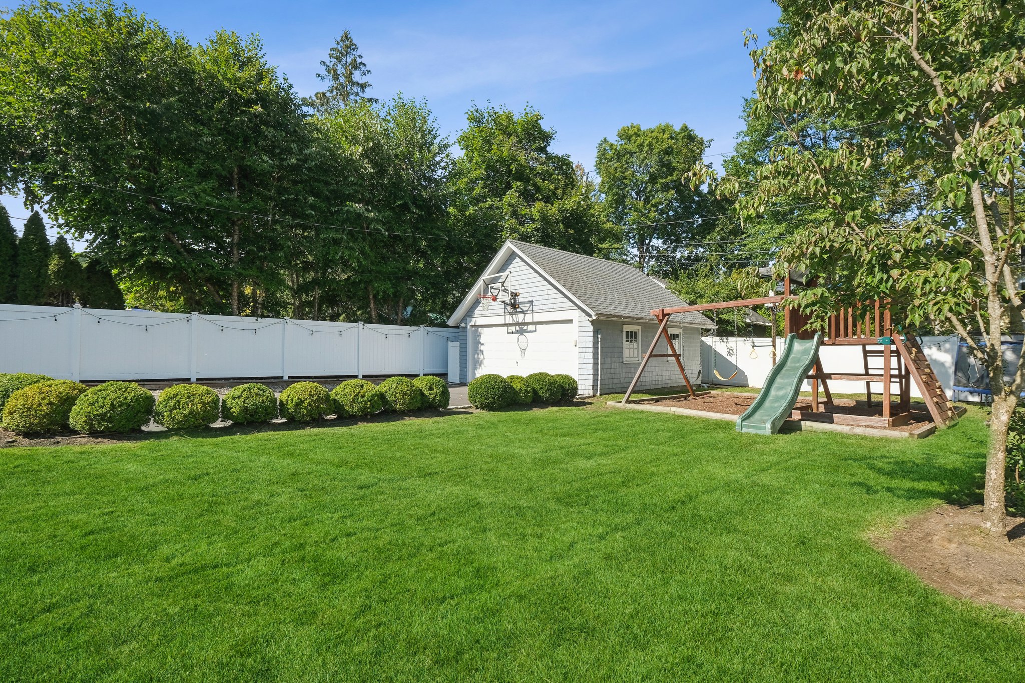 17 Parkway 
