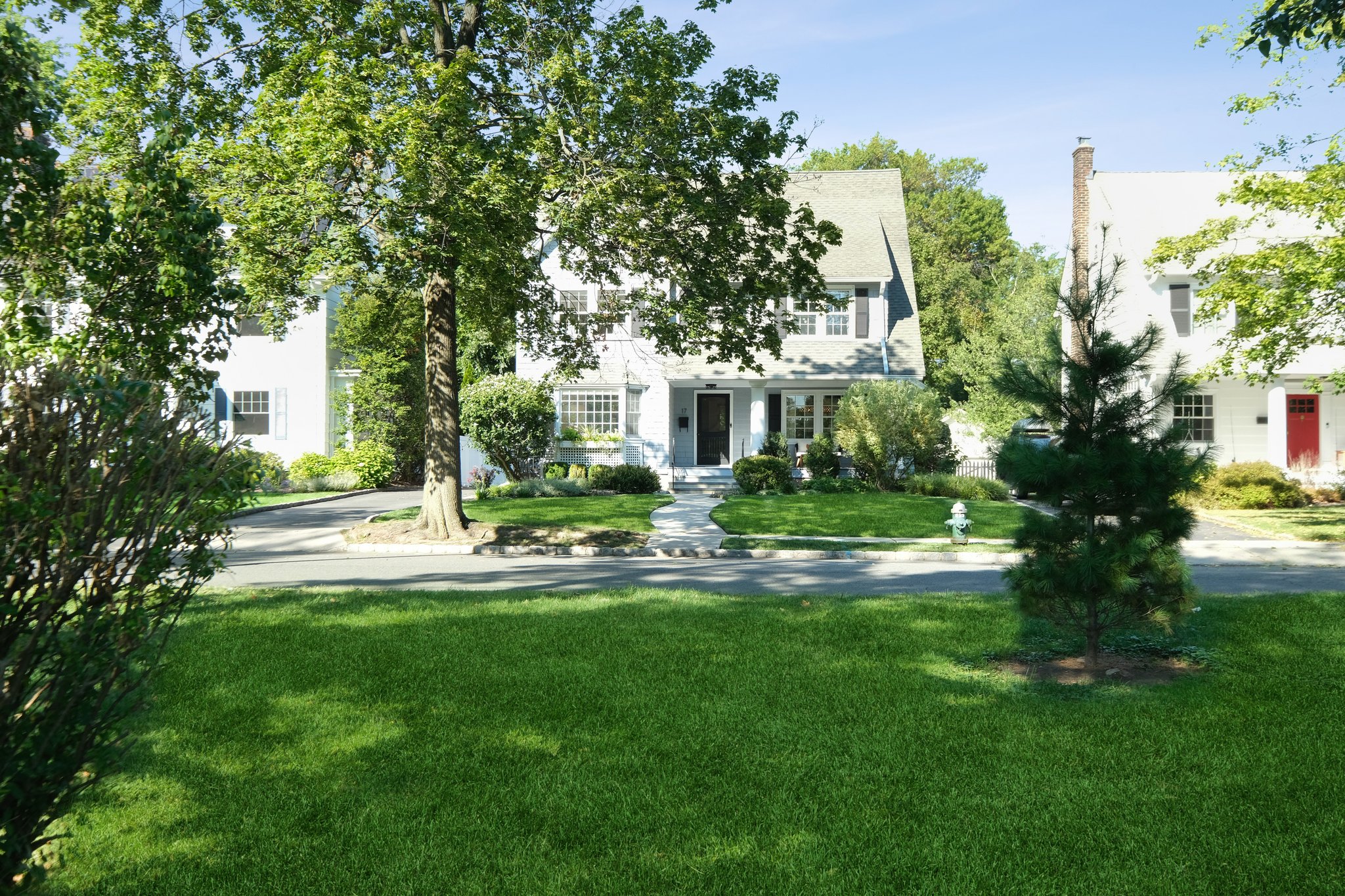 17 Parkway 