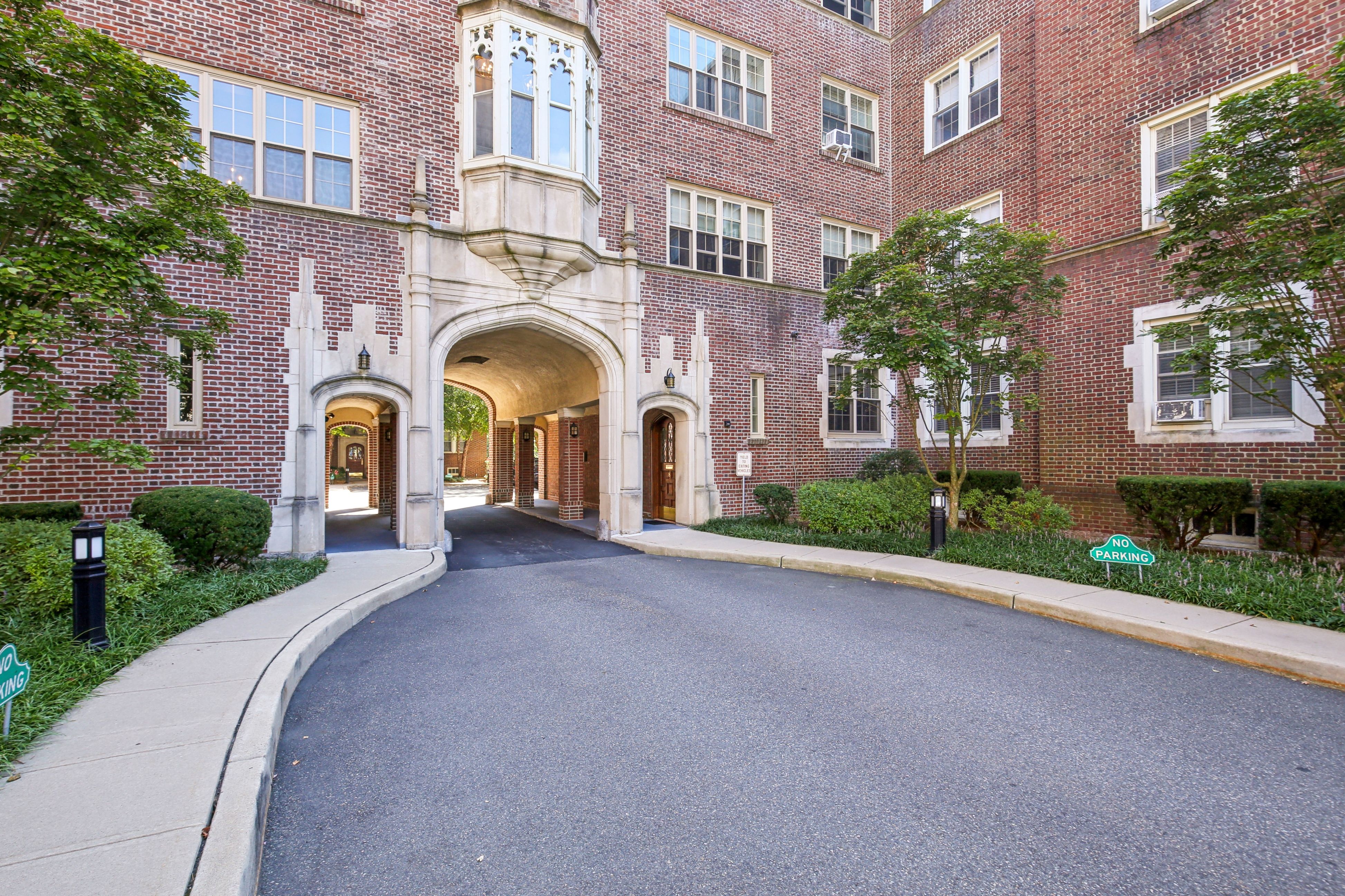133 Summit Avenue Unit 40
