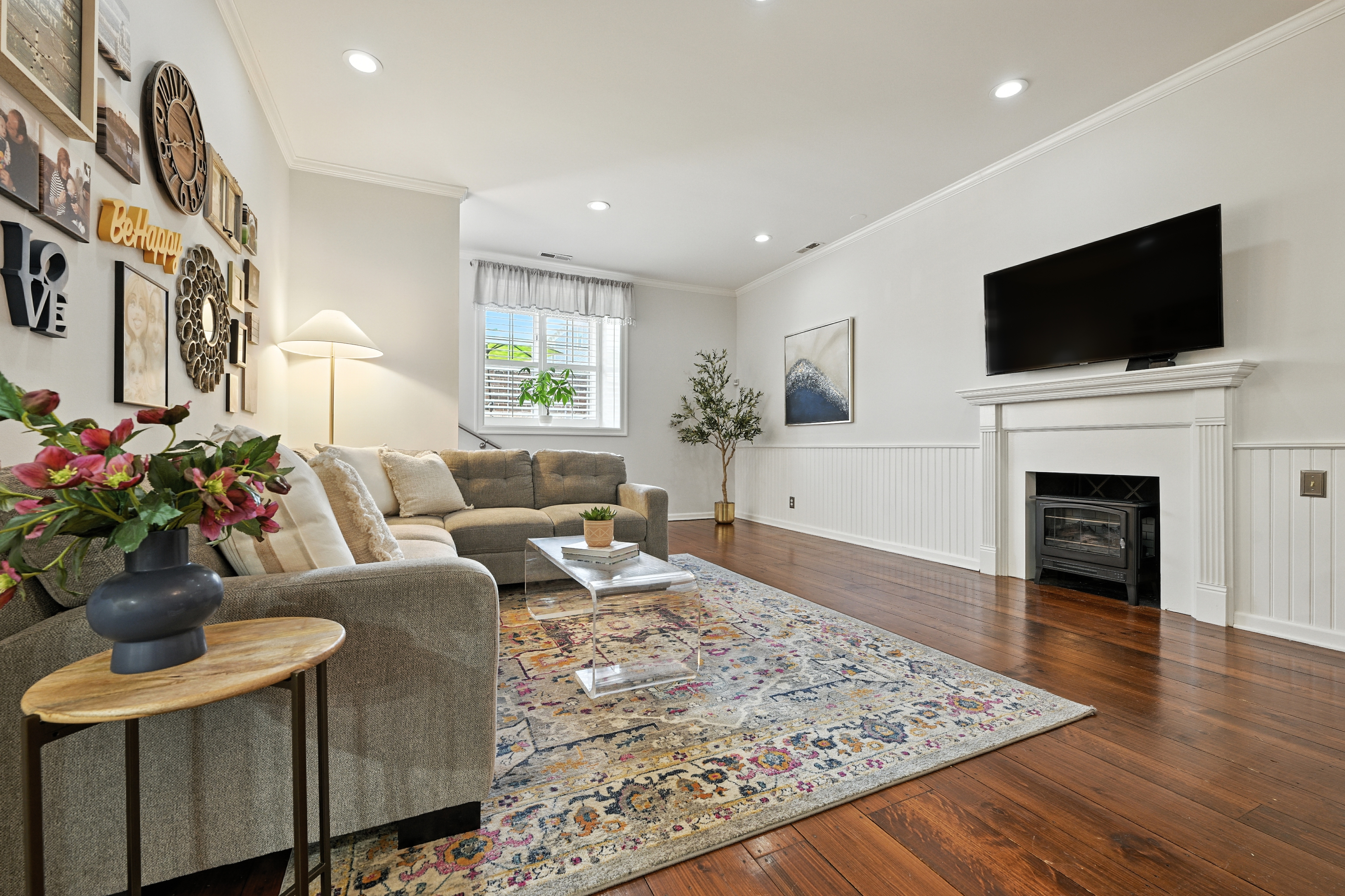 25 Murray Hill Square B:25 U:25