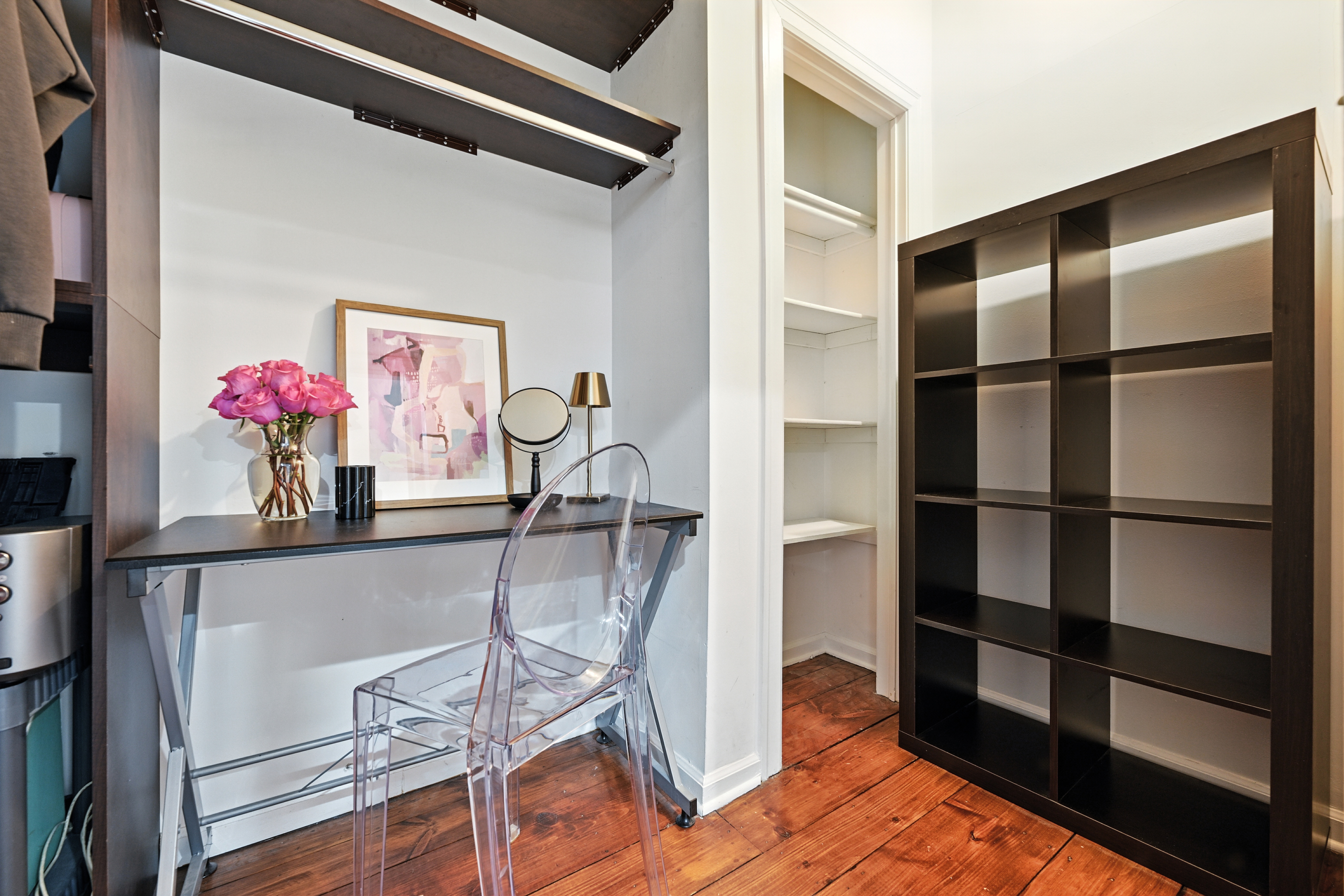 25 Murray Hill Square B:25 U:25