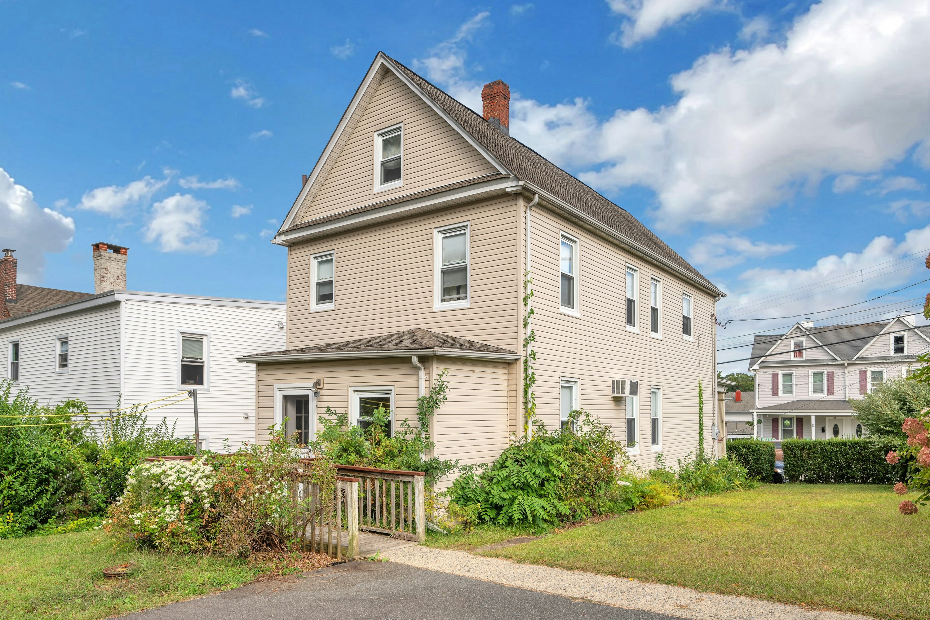 52 Central Avenue 