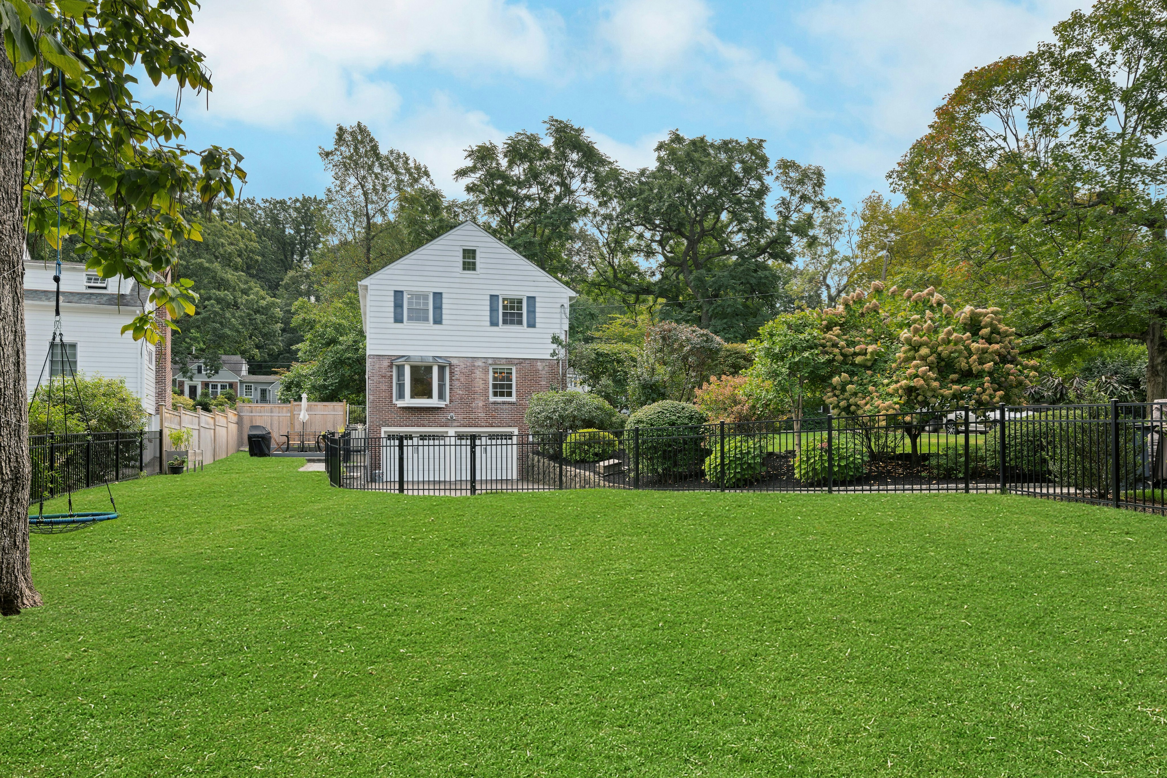 180 Canoe Brook Parkway 
