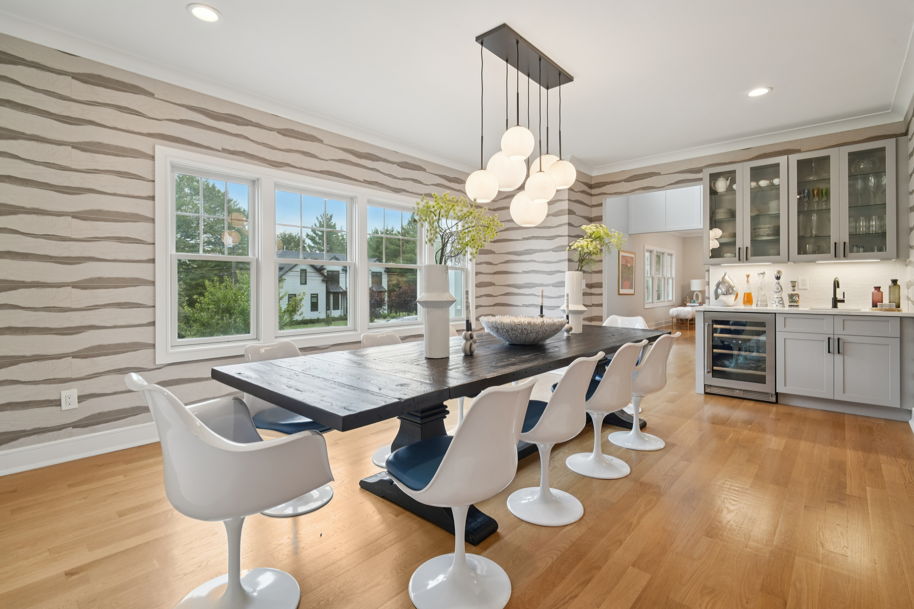 16 Cliffside Drive 