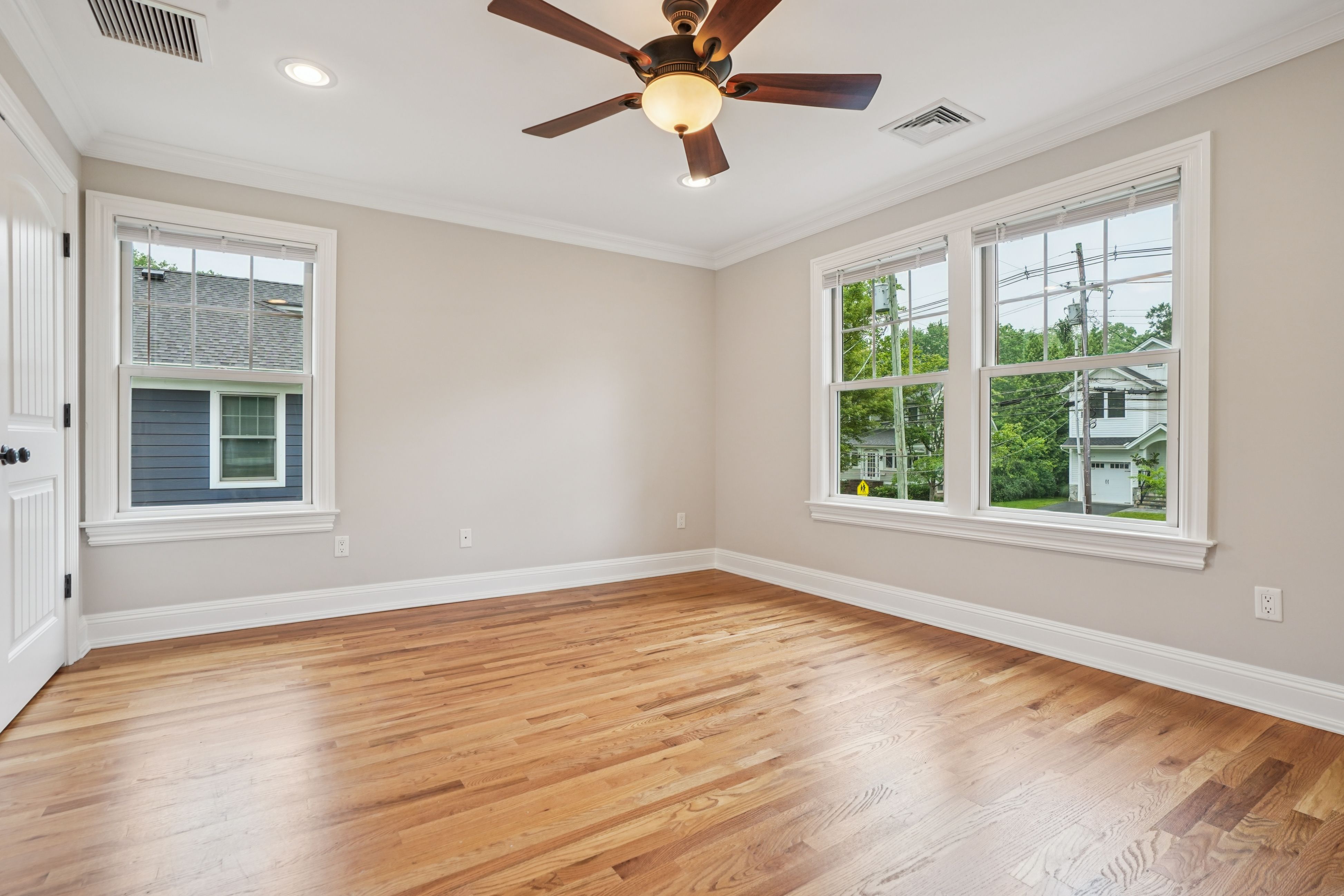 49 Summit Avenue, Unit B 