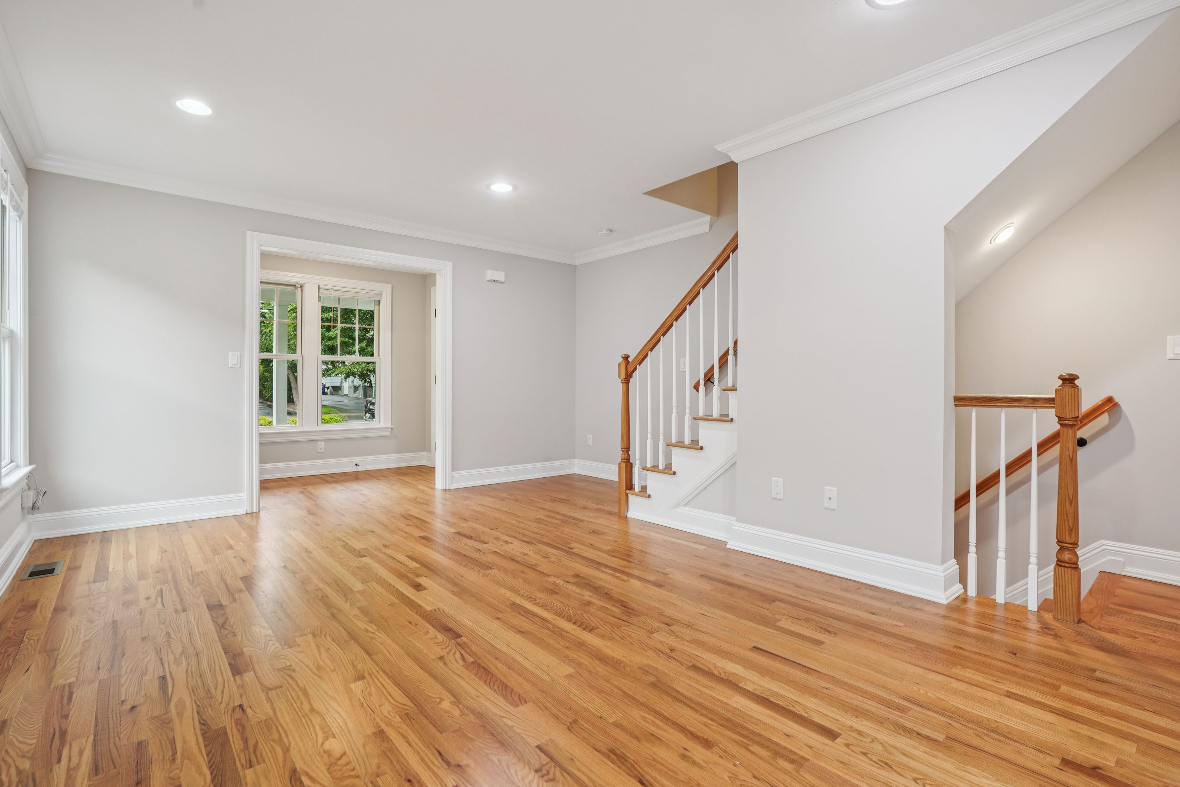 49 Summit Avenue, Unit B 