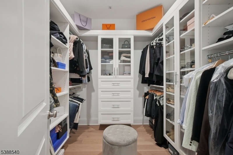 3 Brandywine Pl