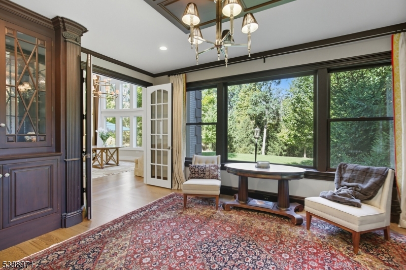 40 High Oaks Dr
