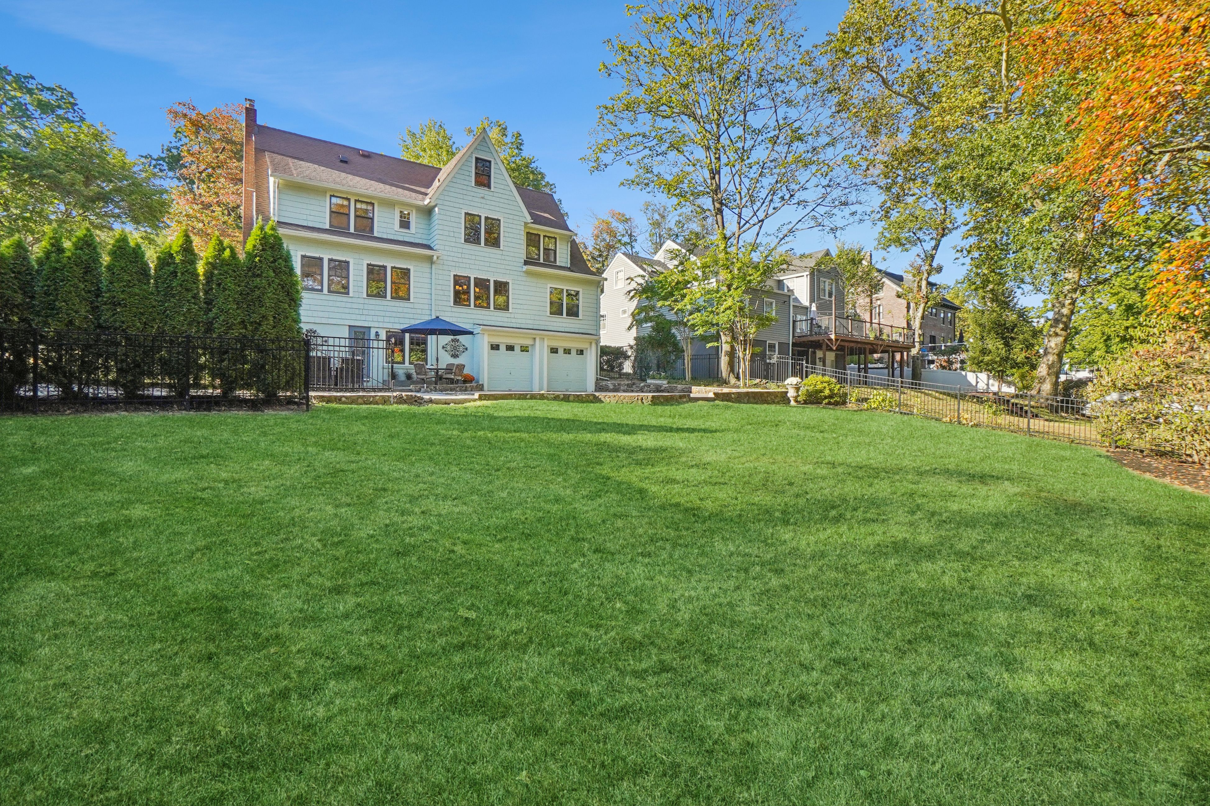 376 Wyoming Avenue 