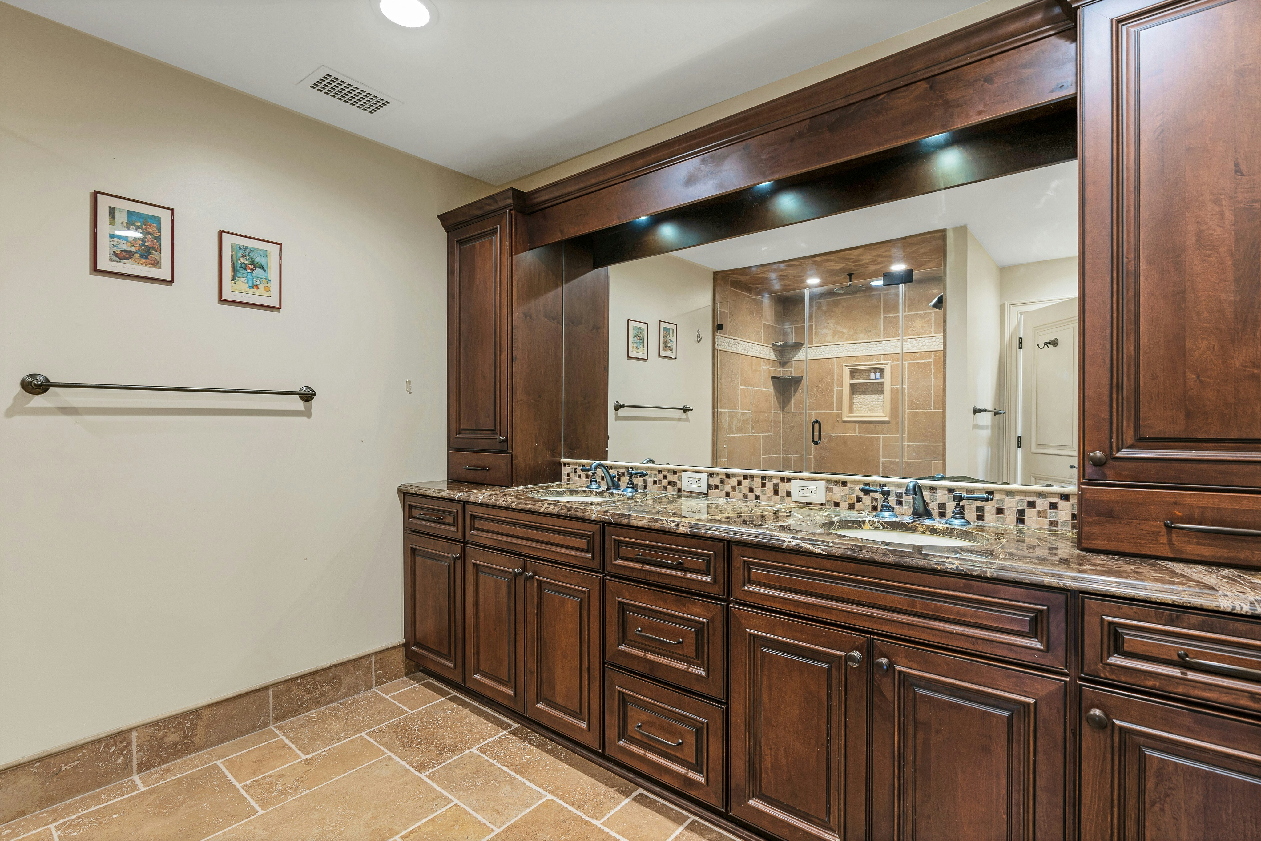 4 Trevino Court 