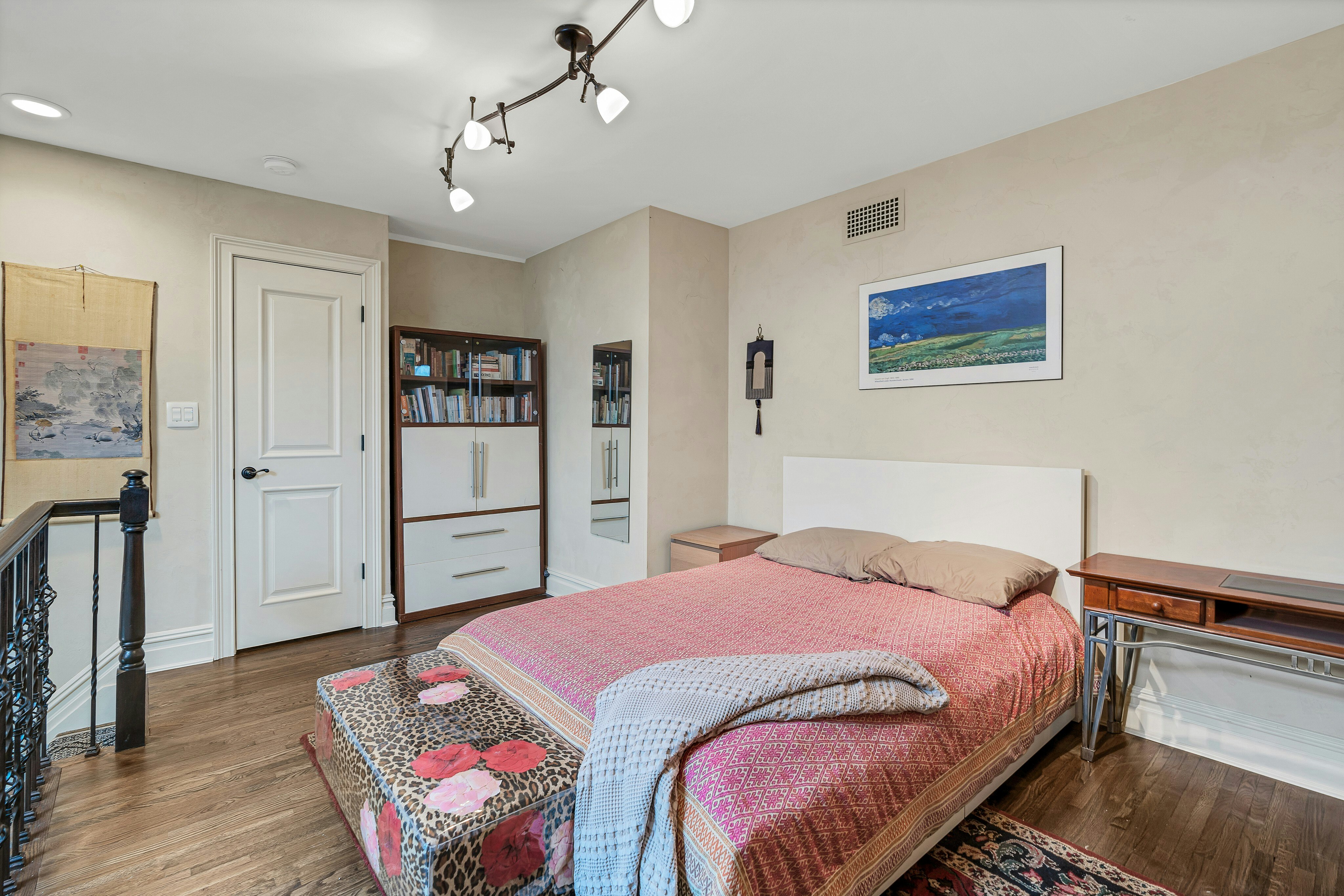 4 Trevino Court 