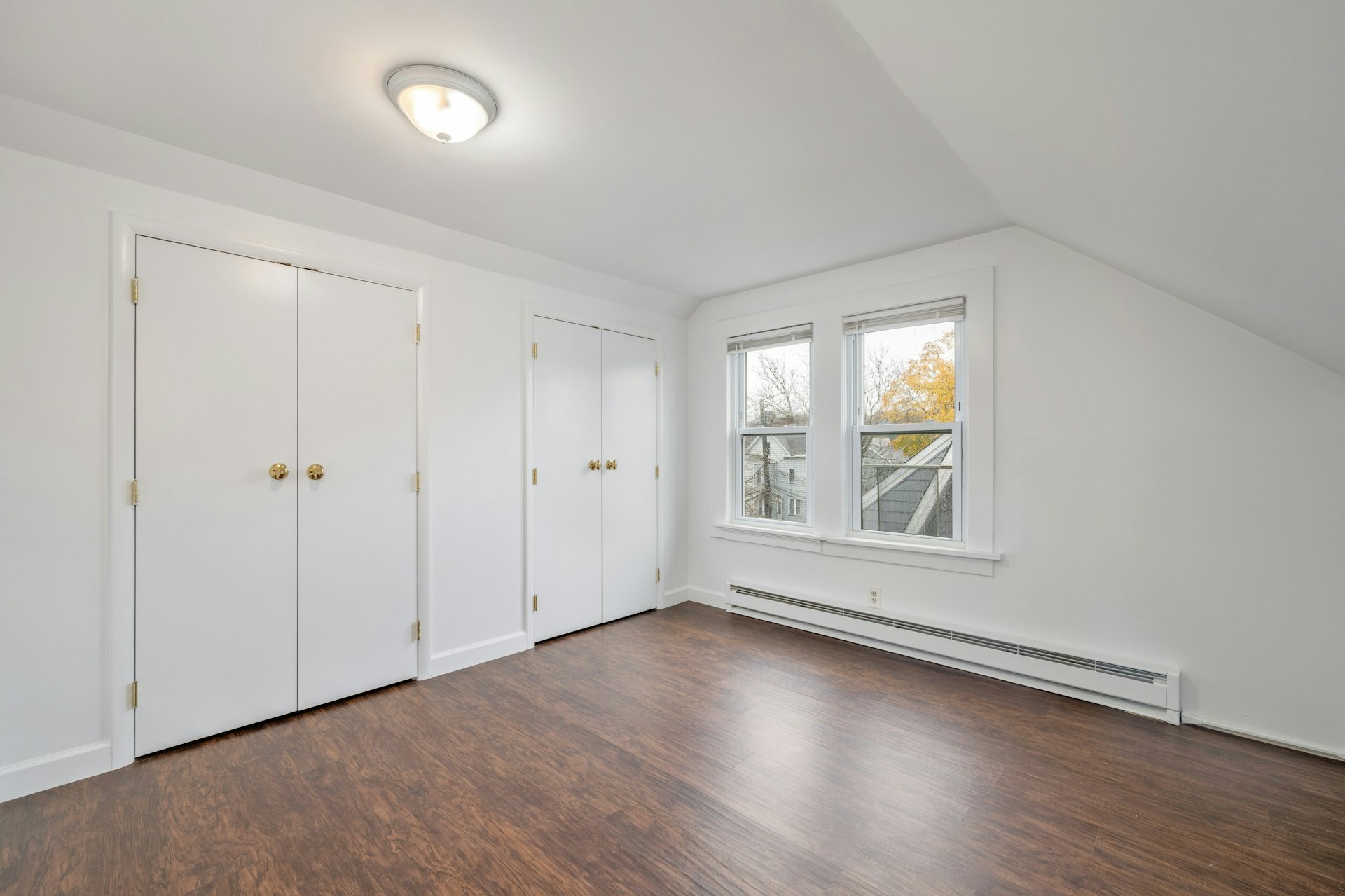 26 Beauvoir Avenue 