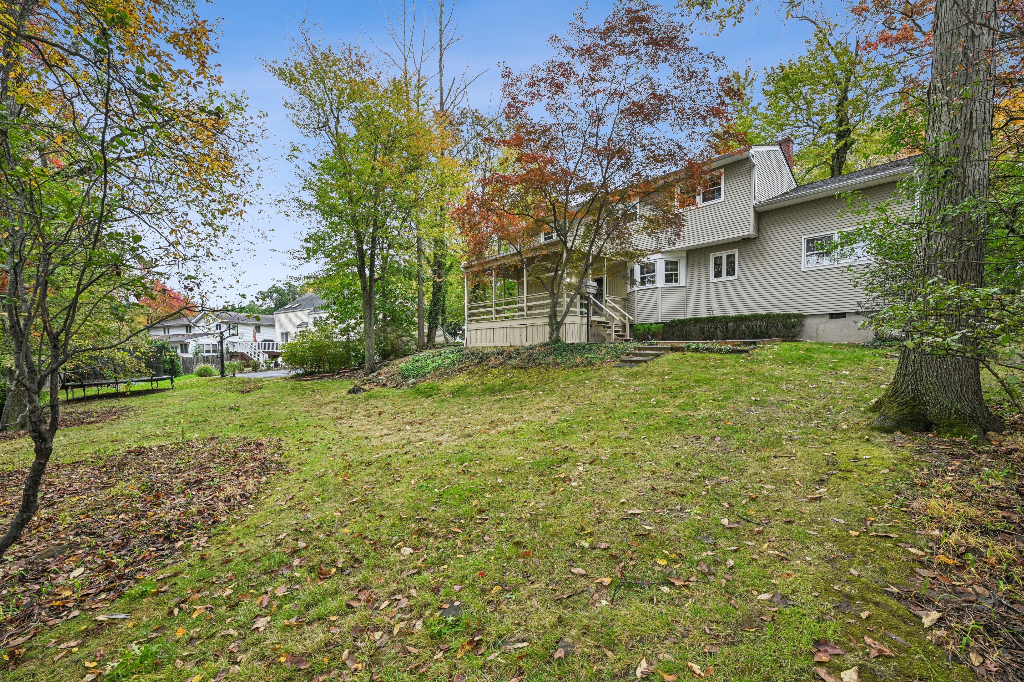 106 Stoneridge Road 