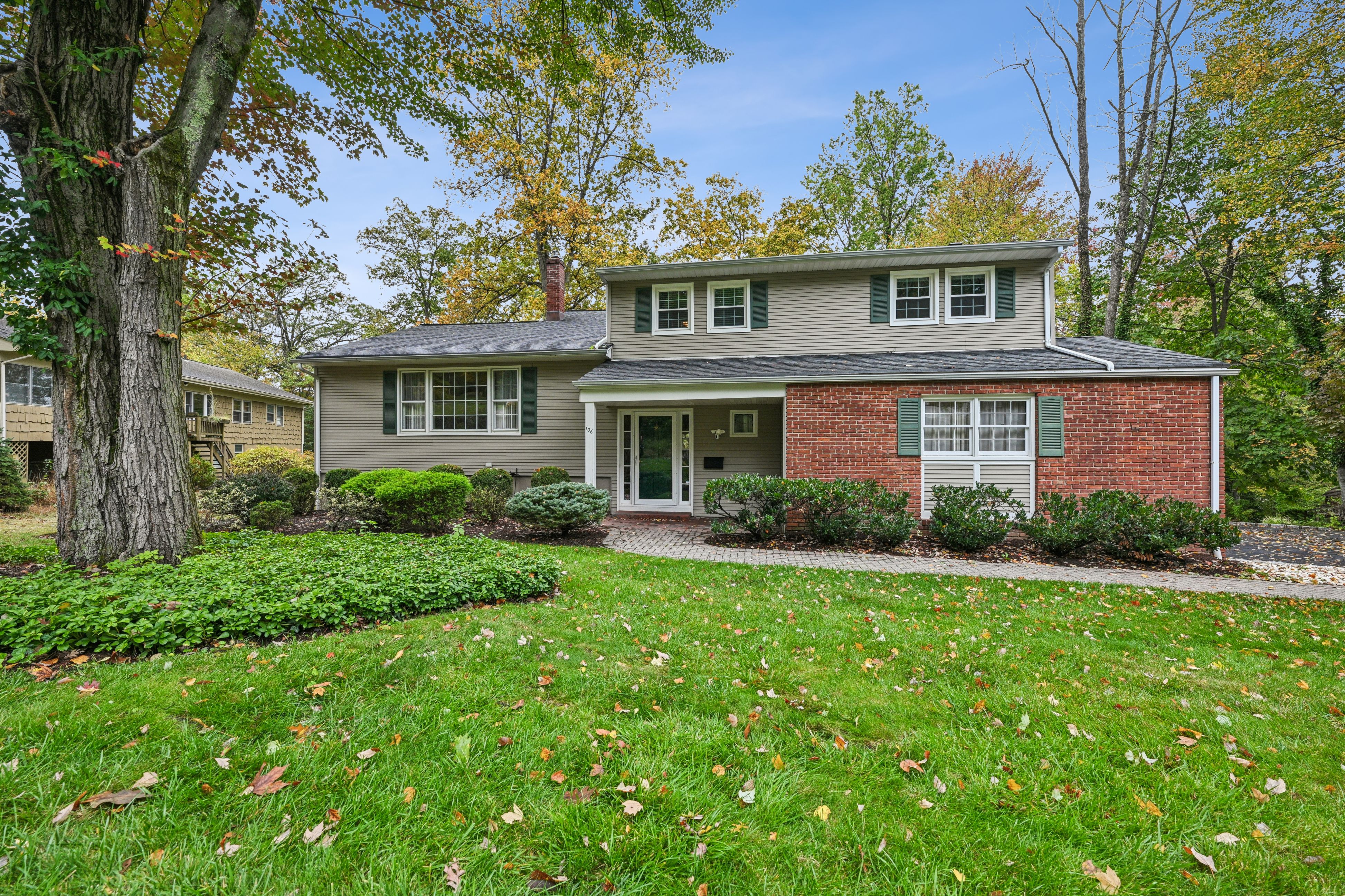 106 Stoneridge Road 