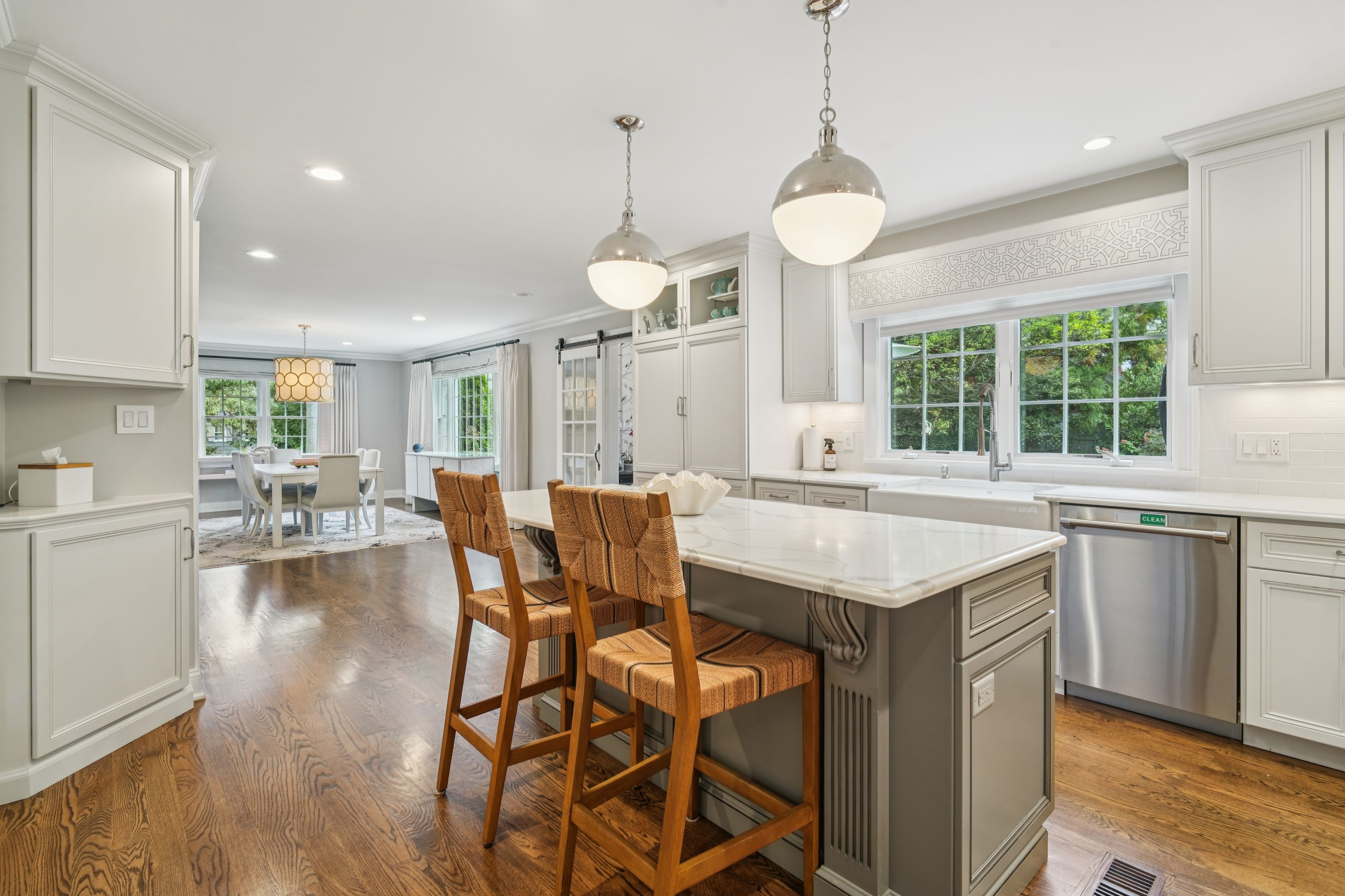 33 Cromwell Parkway 