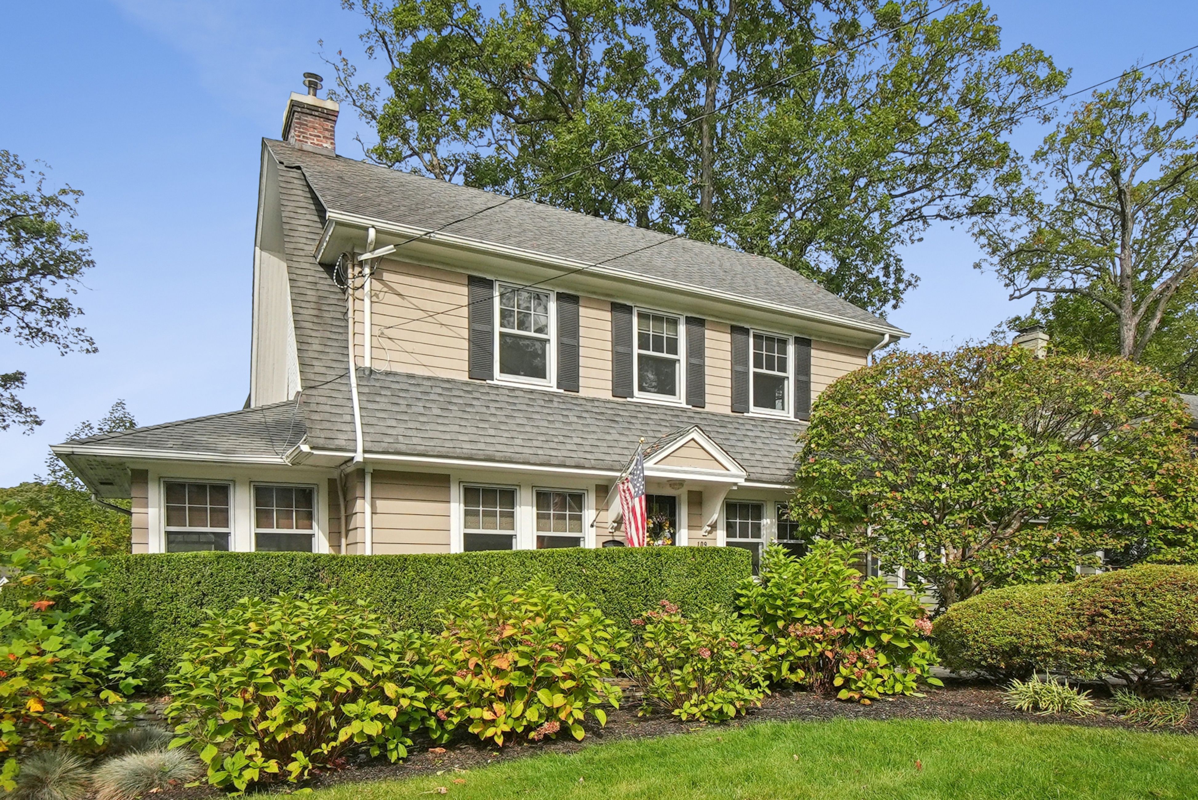 109 Mountain Avenue 