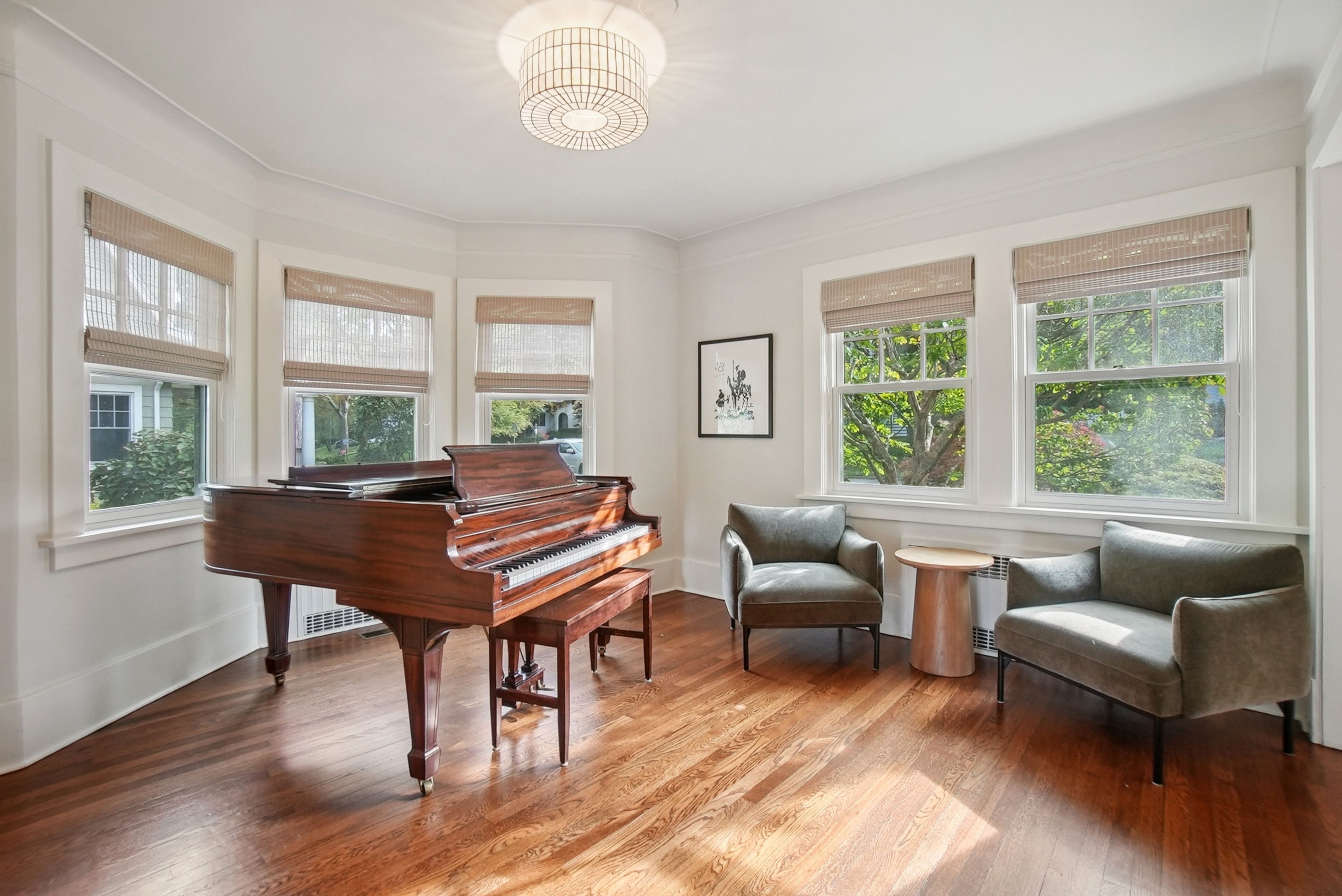 109 Mountain Avenue 