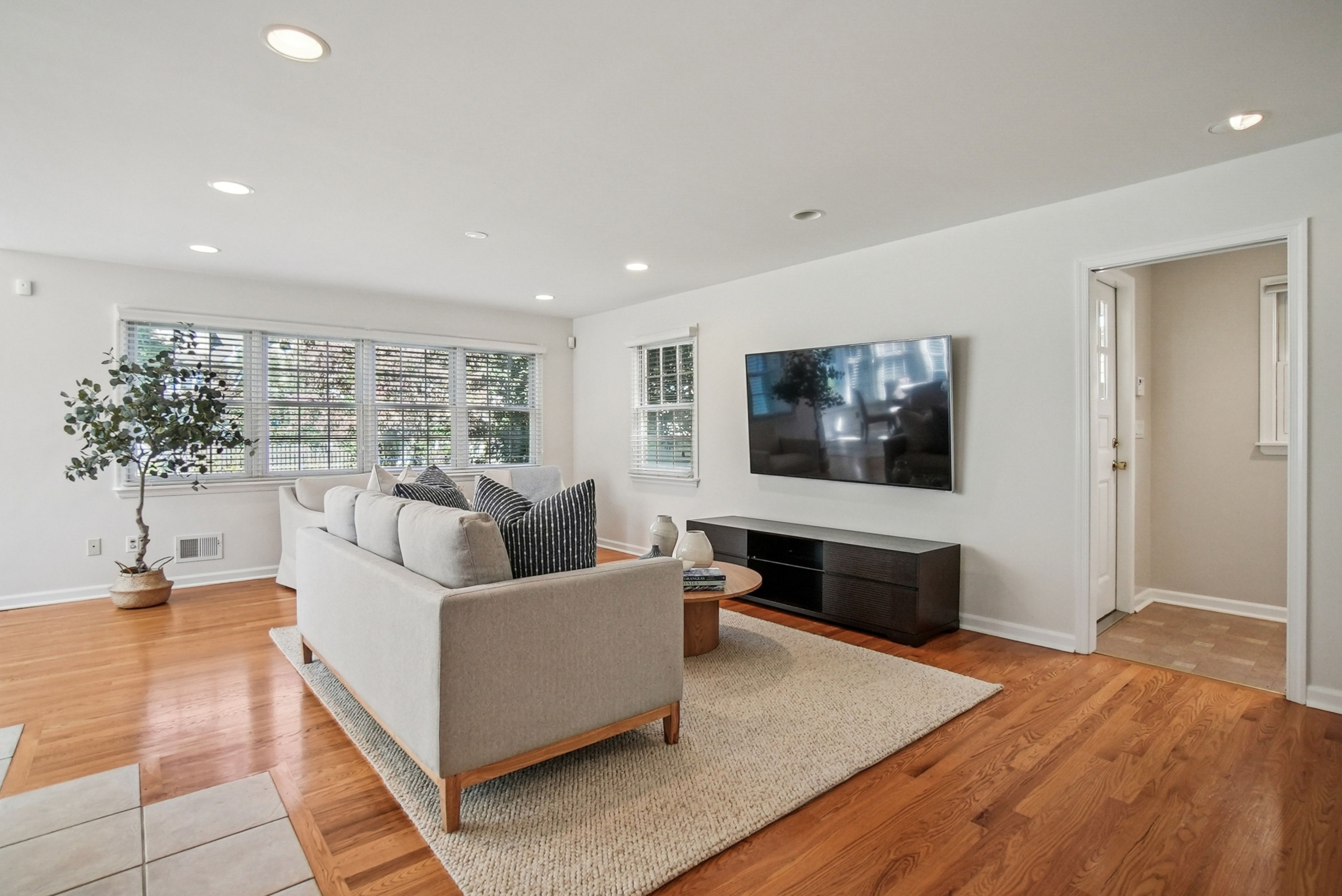 49 Oakland Place 