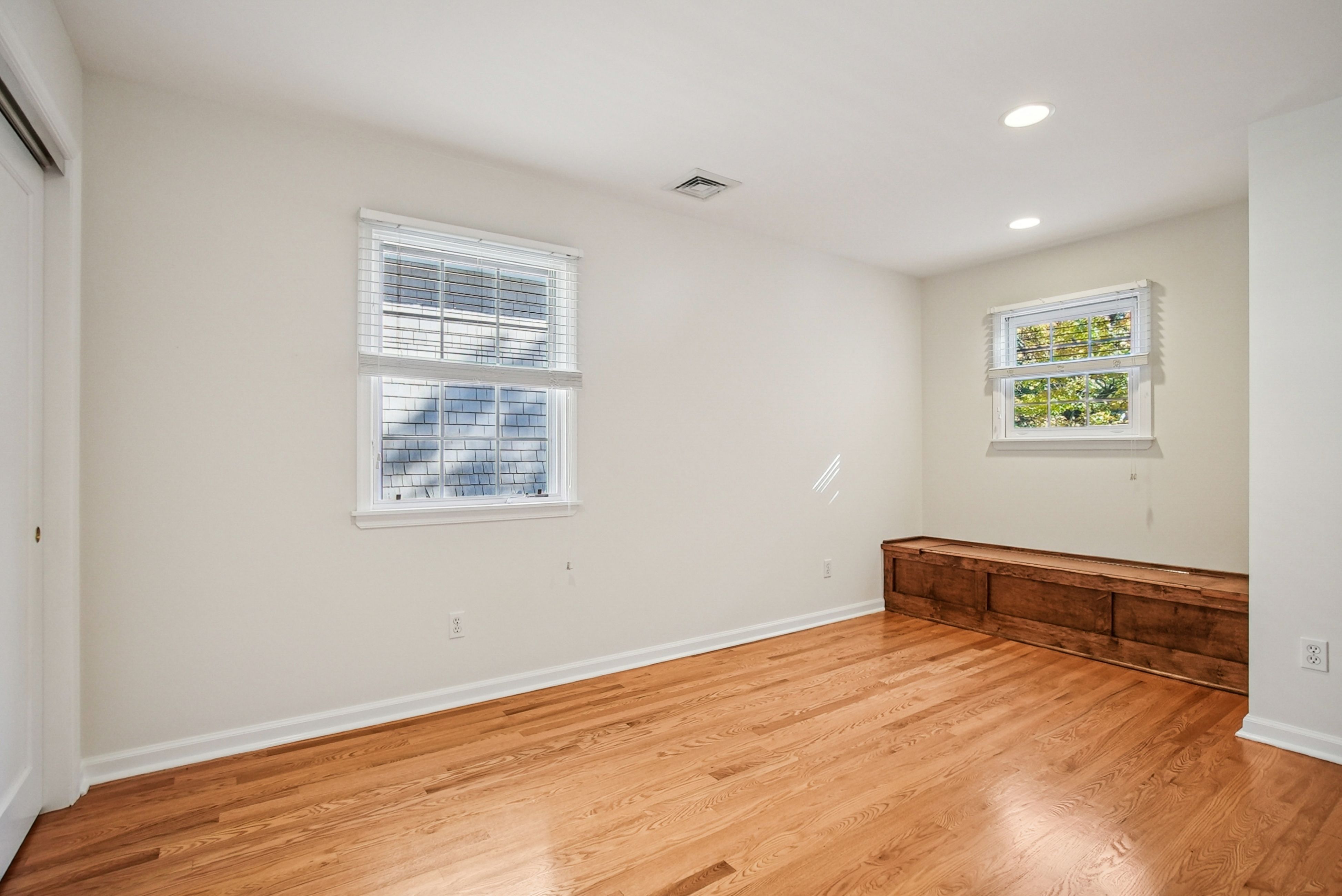 49 Oakland Place 
