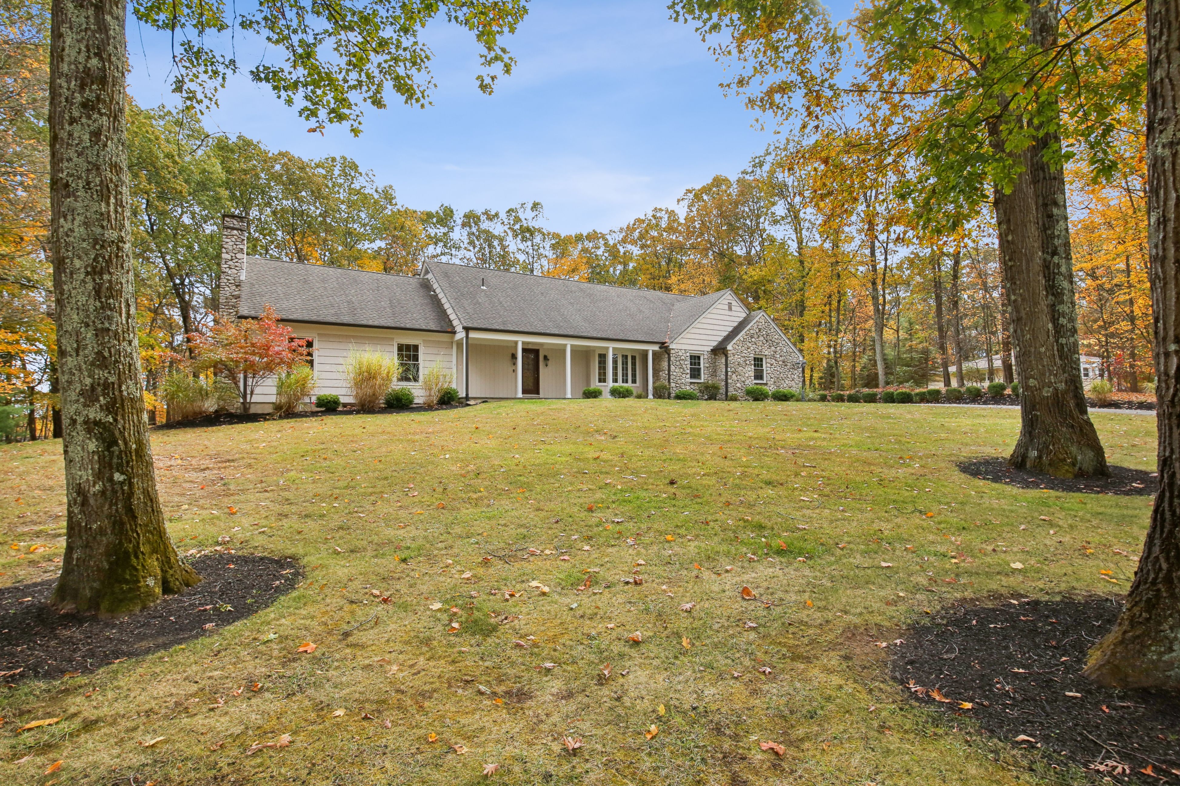 11 Sugar Hill Road 