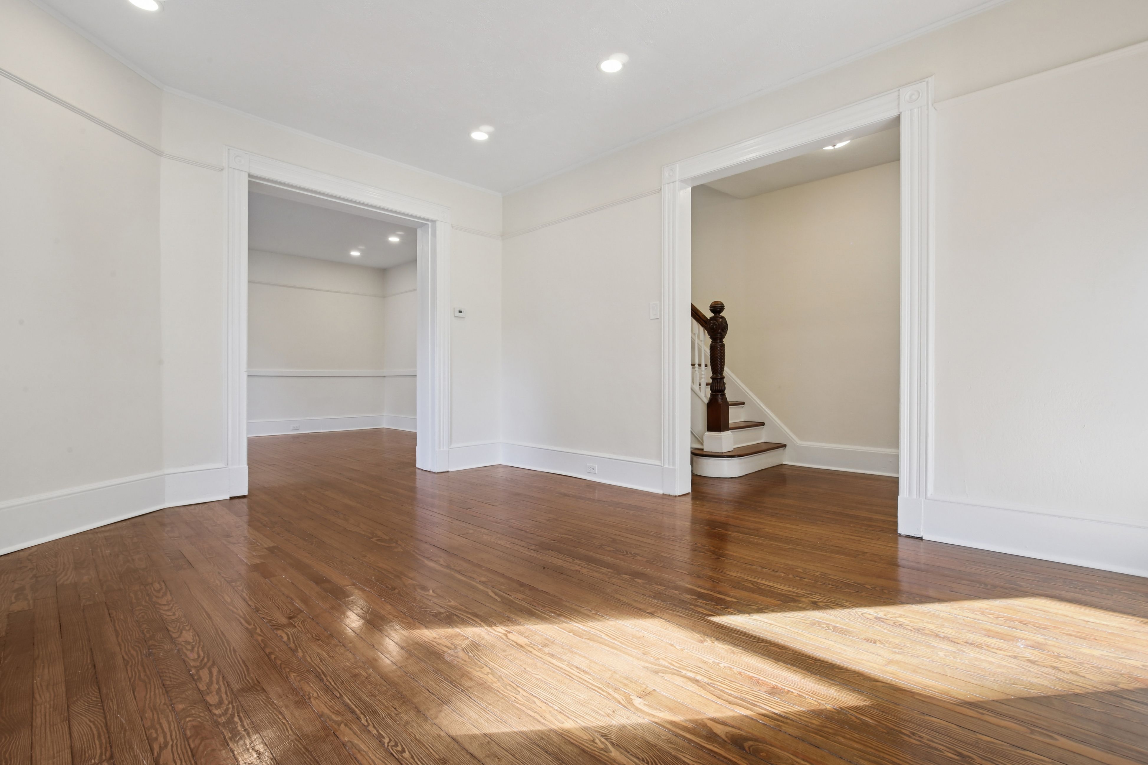 20 Kent Place Boulevard 