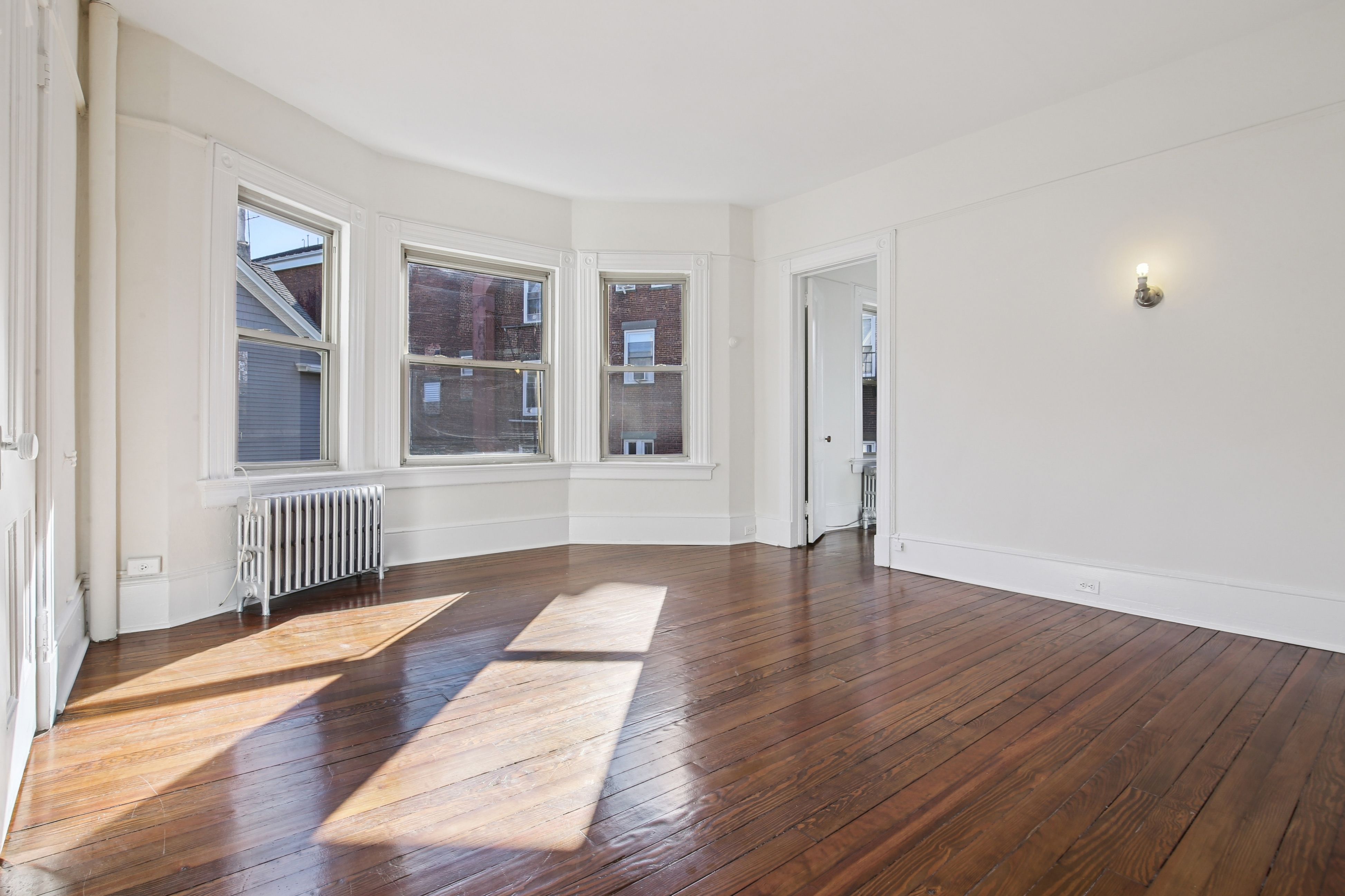 20 Kent Place Boulevard 