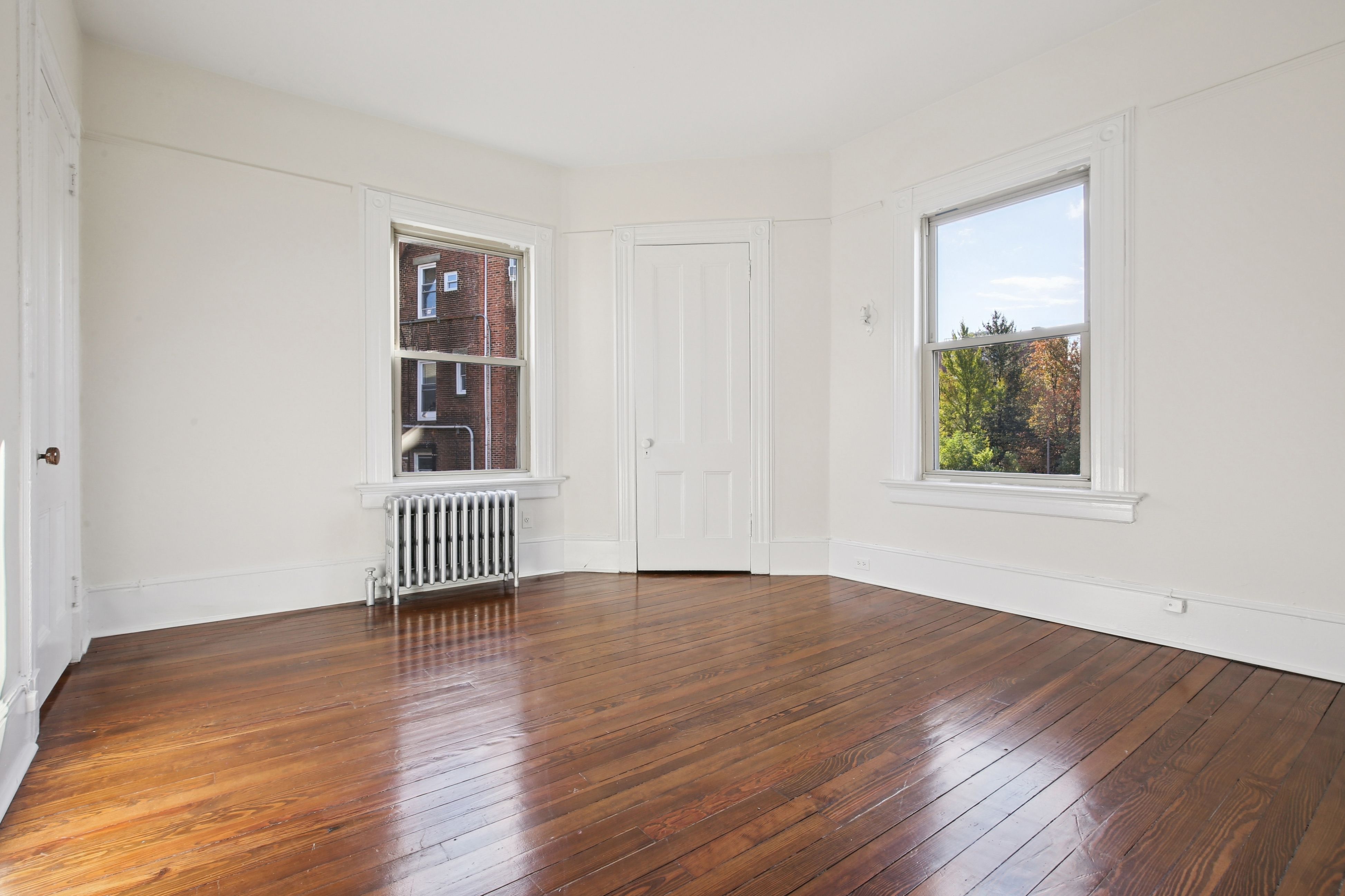 20 Kent Place Boulevard 