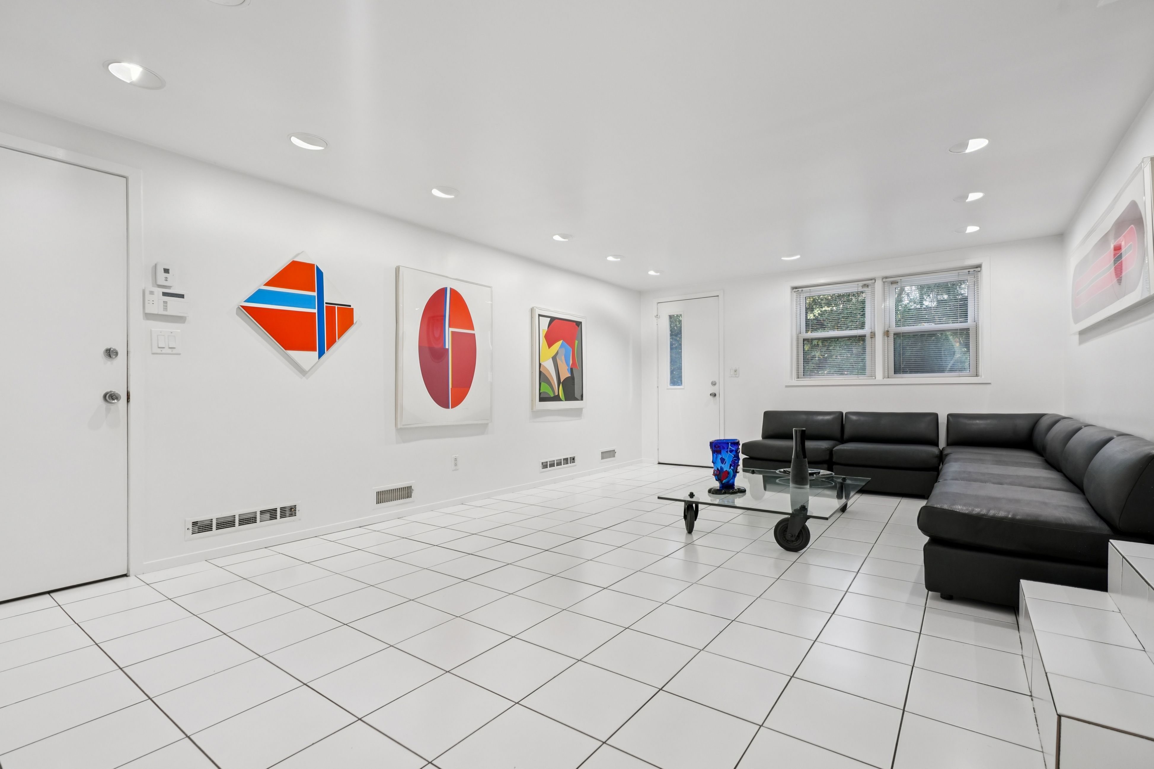 6 Joanna Way 