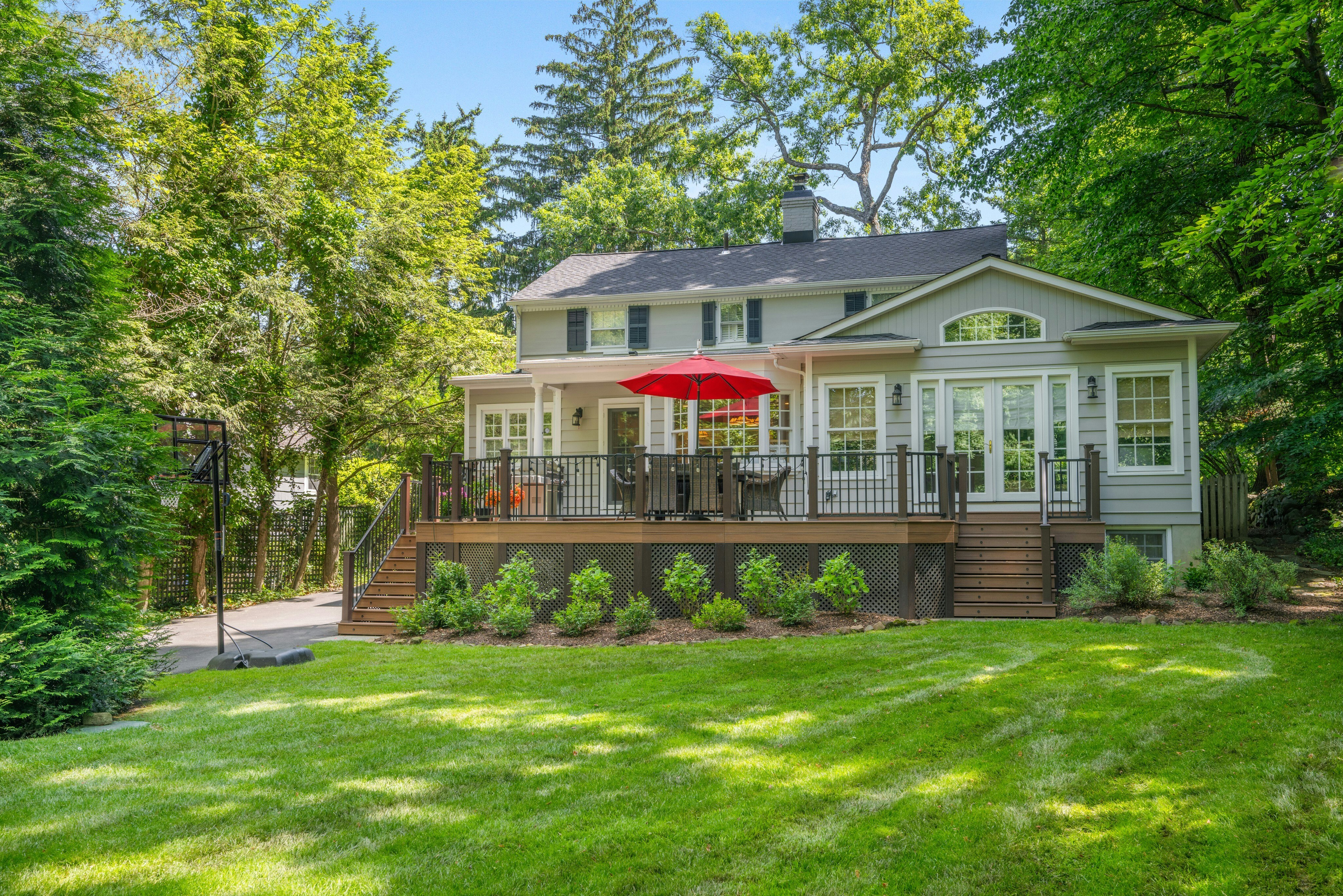 50 Bellevue Avenue 