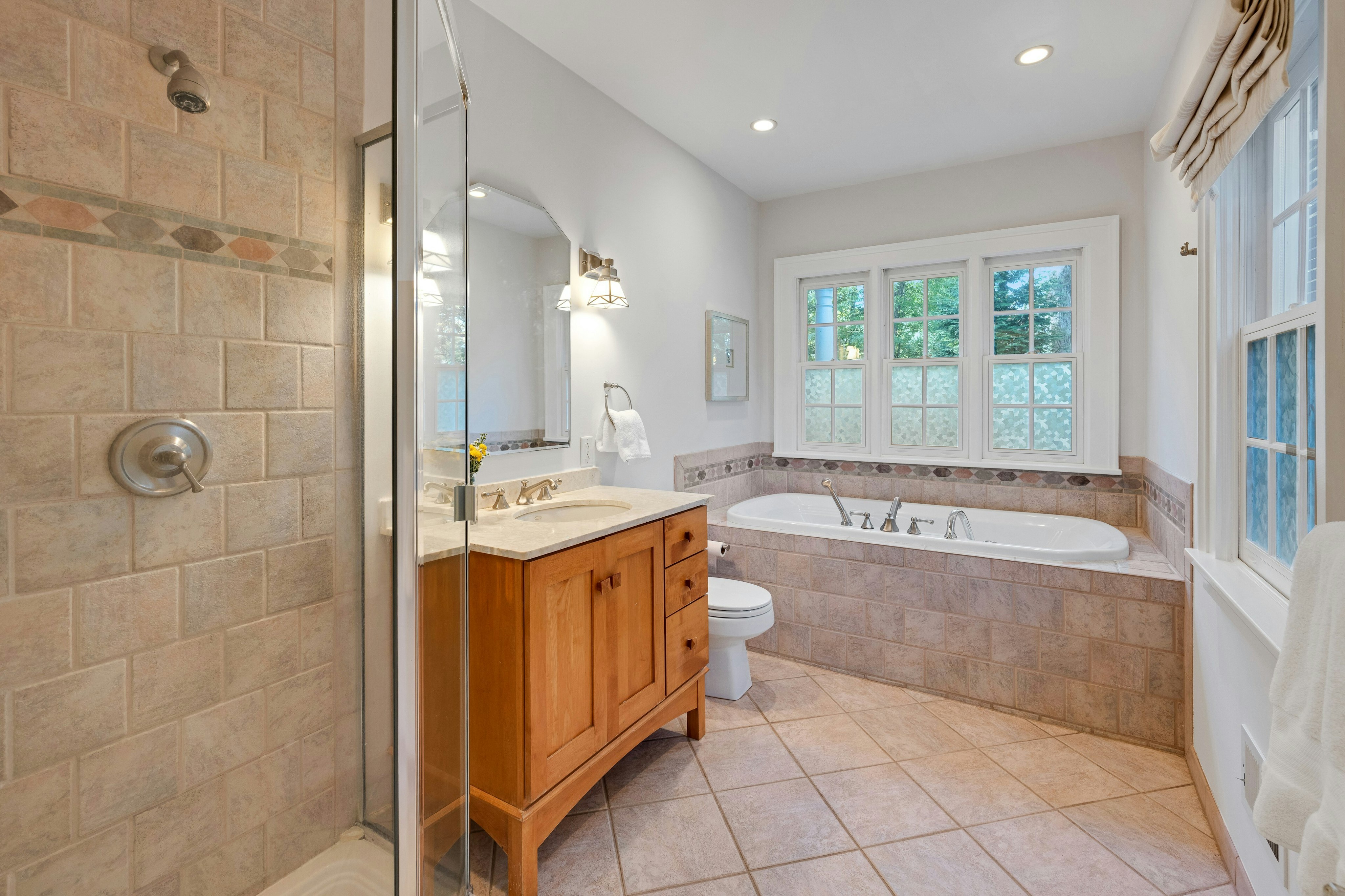 50 Bellevue Avenue 