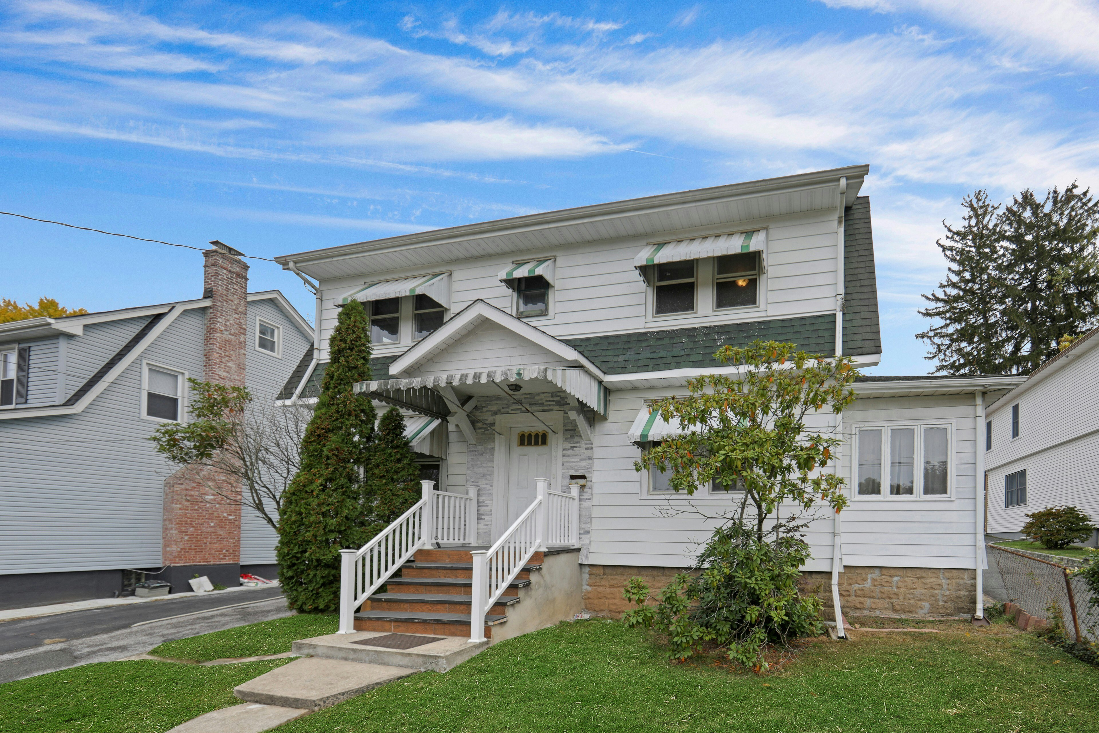 388 Saint Cloud Avenue 