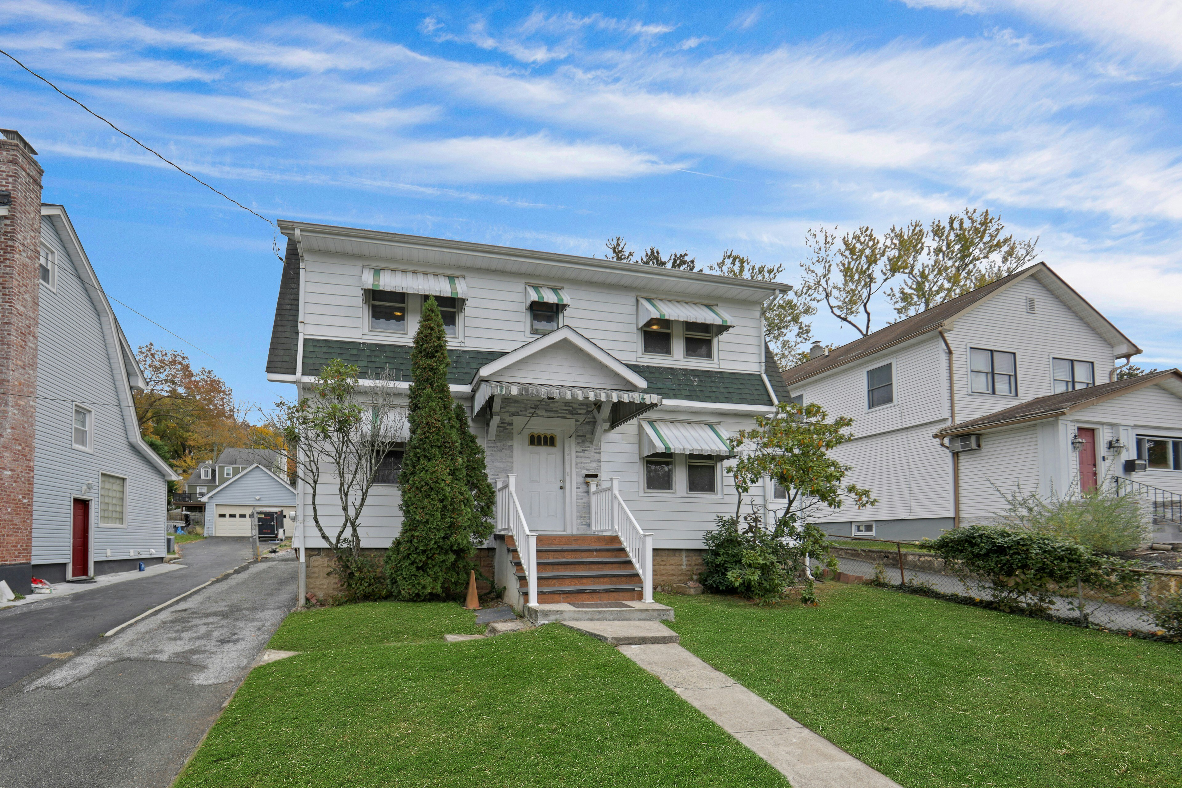 388 Saint Cloud Avenue 