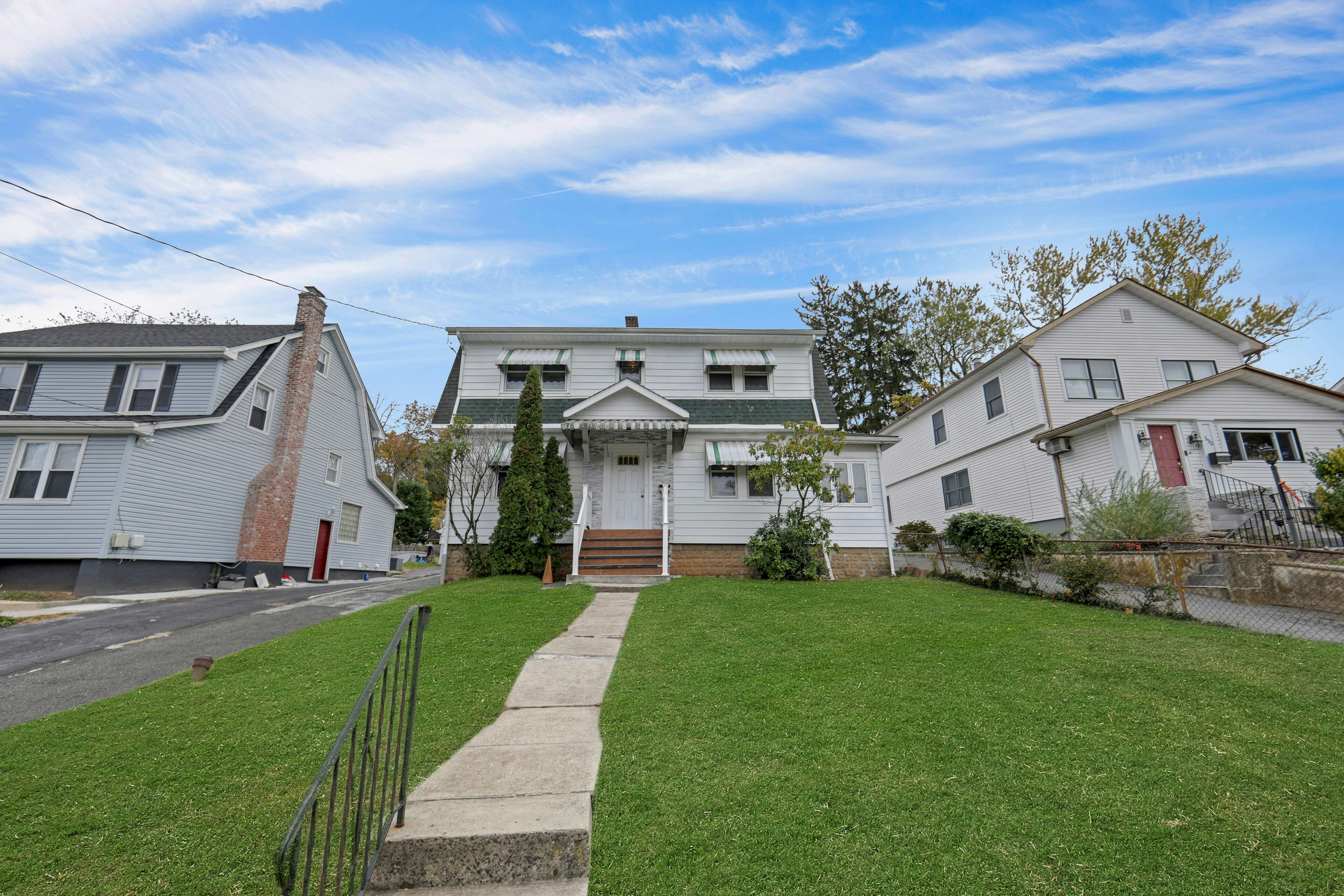 388 Saint Cloud Avenue 