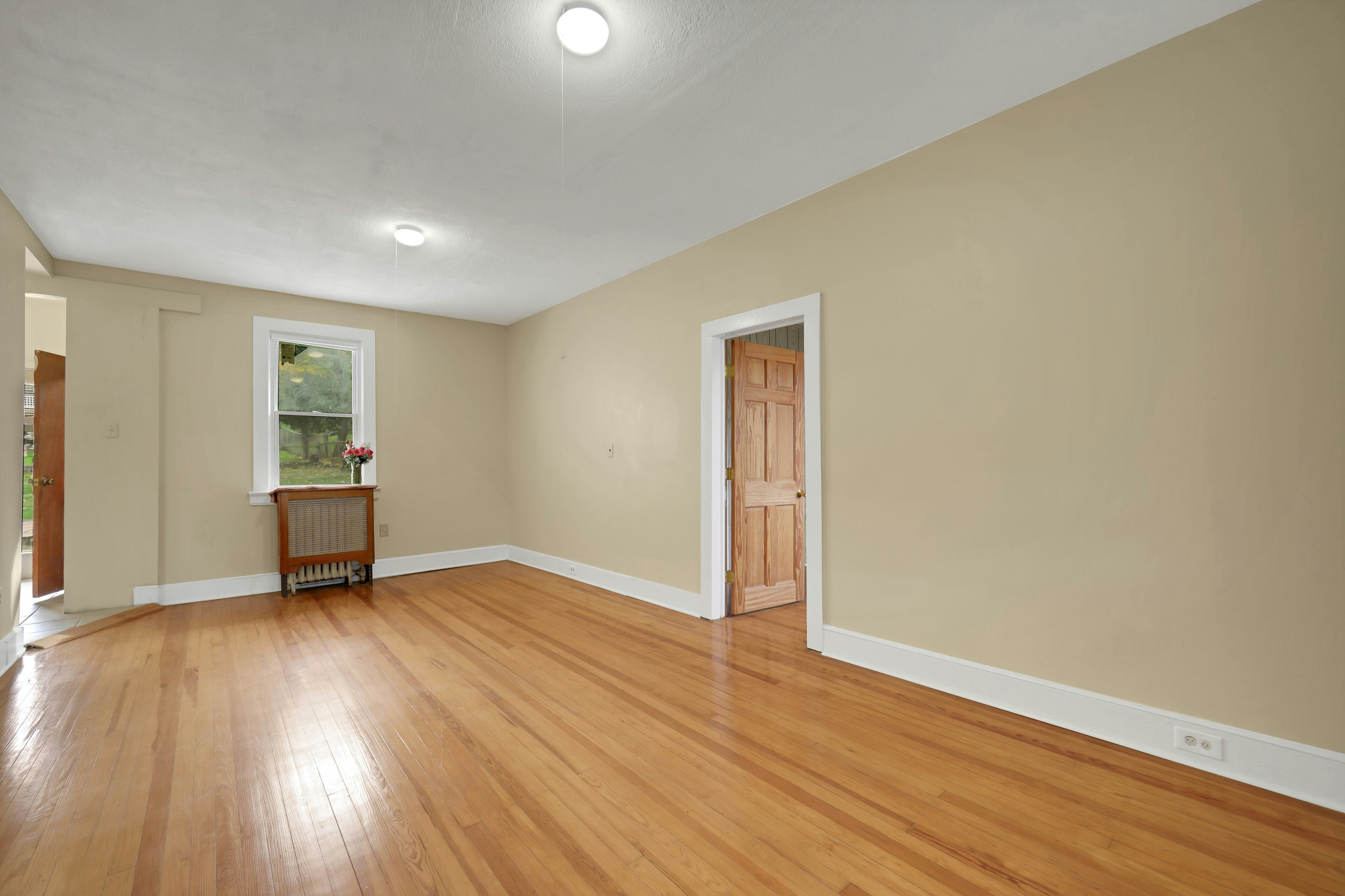 388 Saint Cloud Avenue 