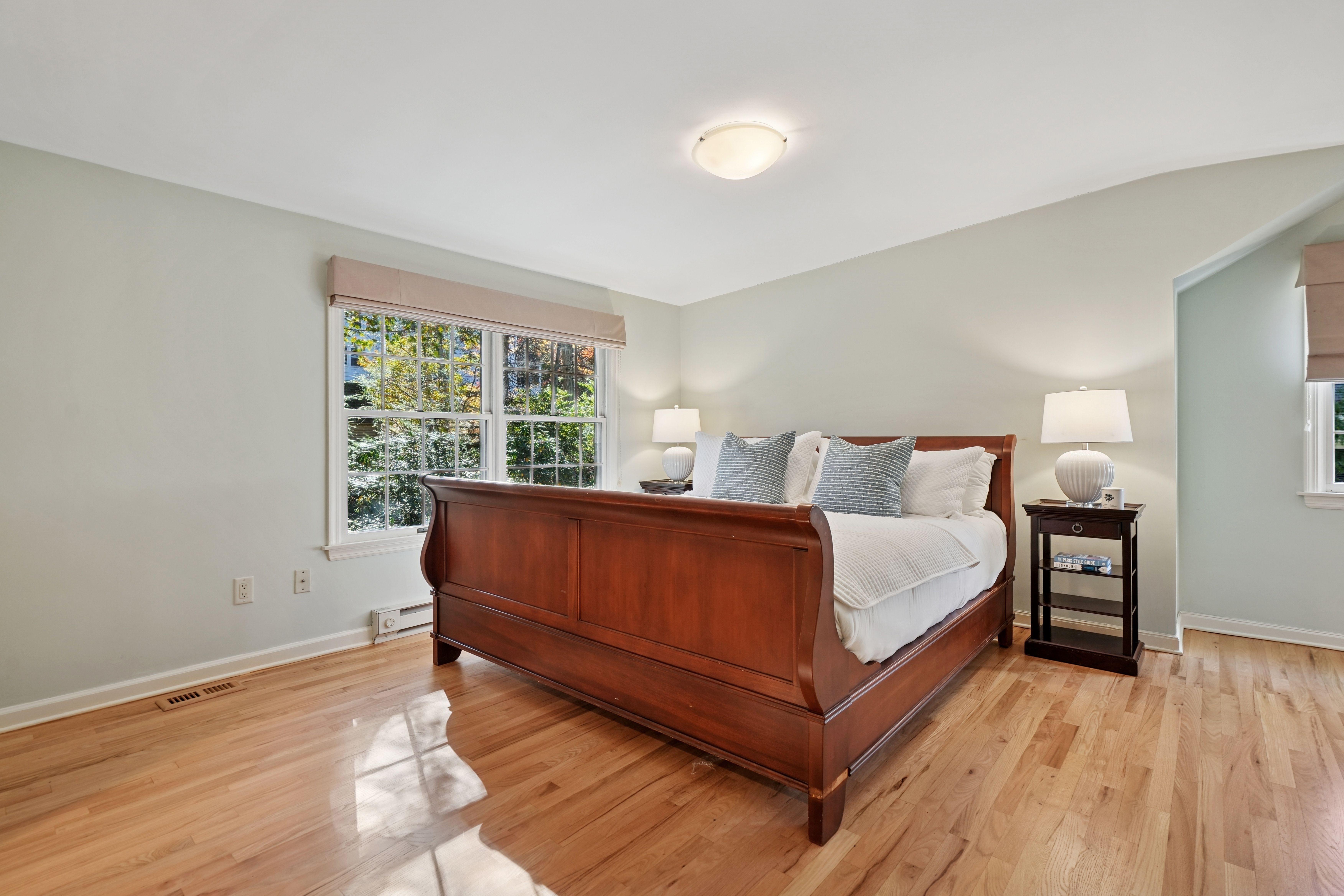 34 Sweetbriar Road 
