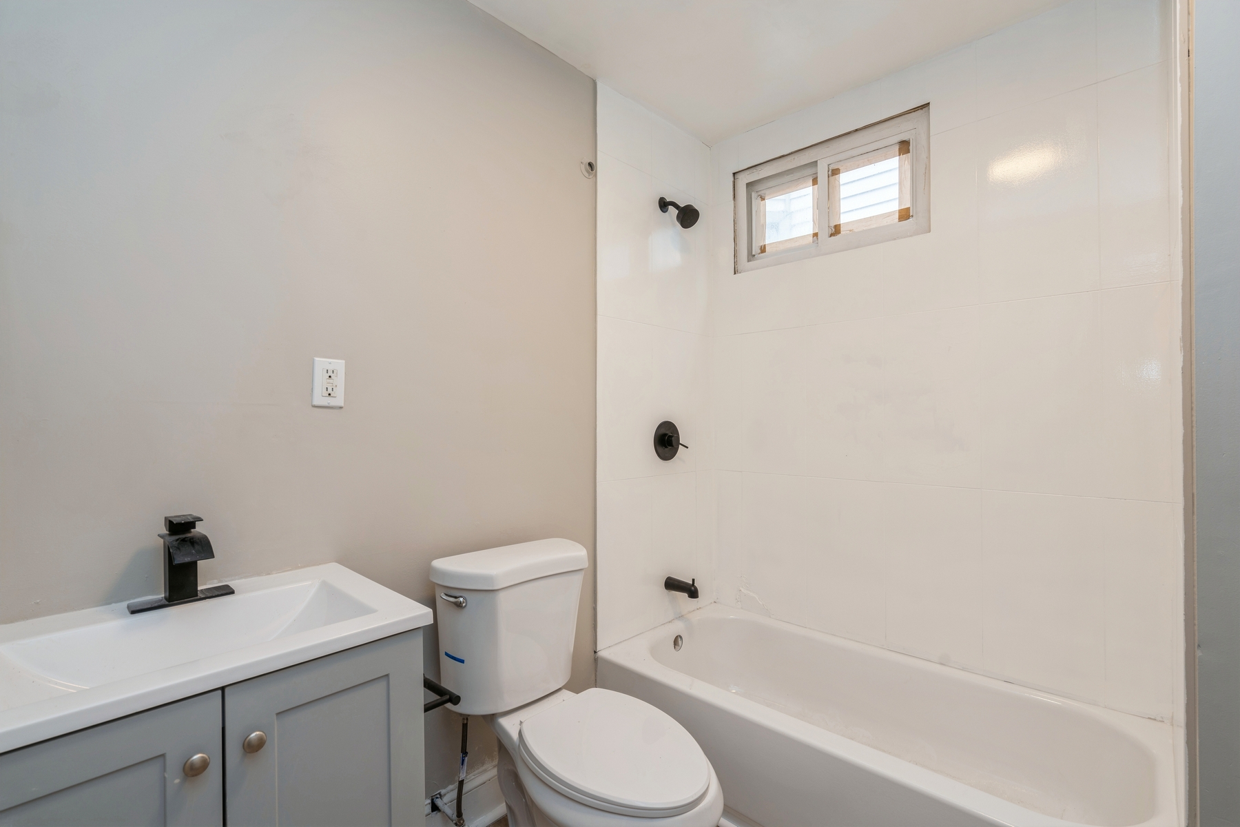 216 S 10th St Unit# 3