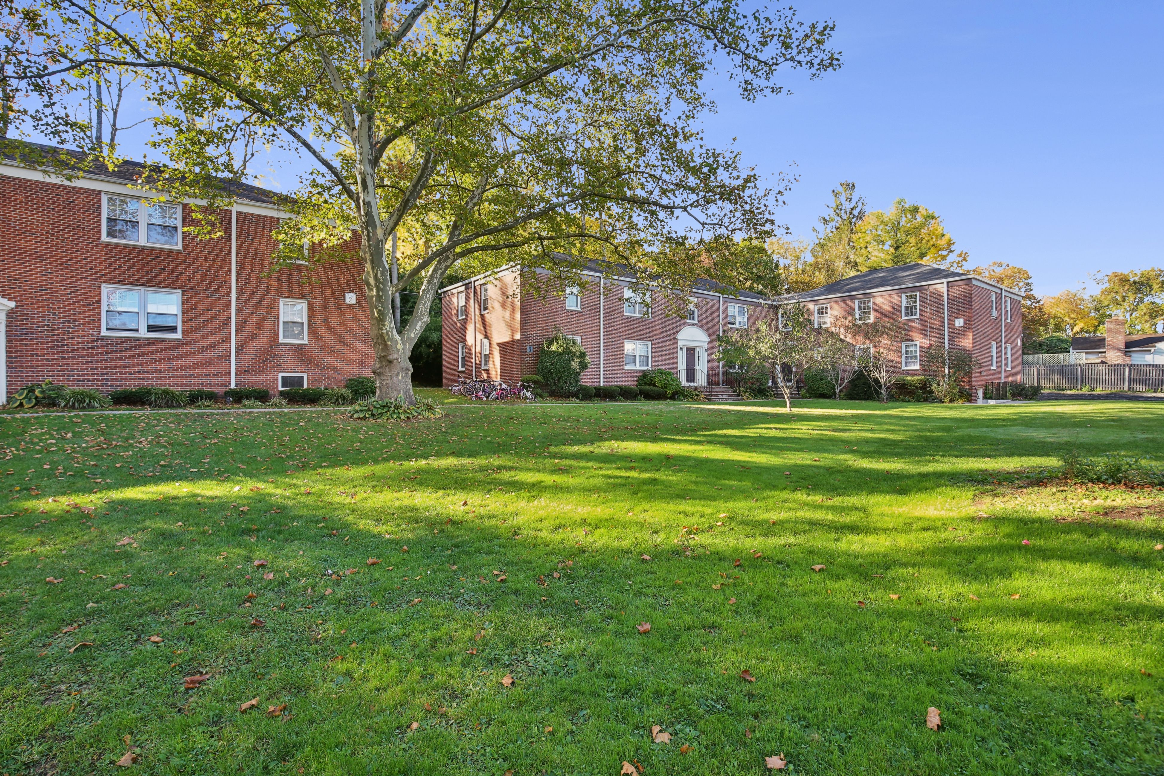 390 Morris Avenue Unit 35