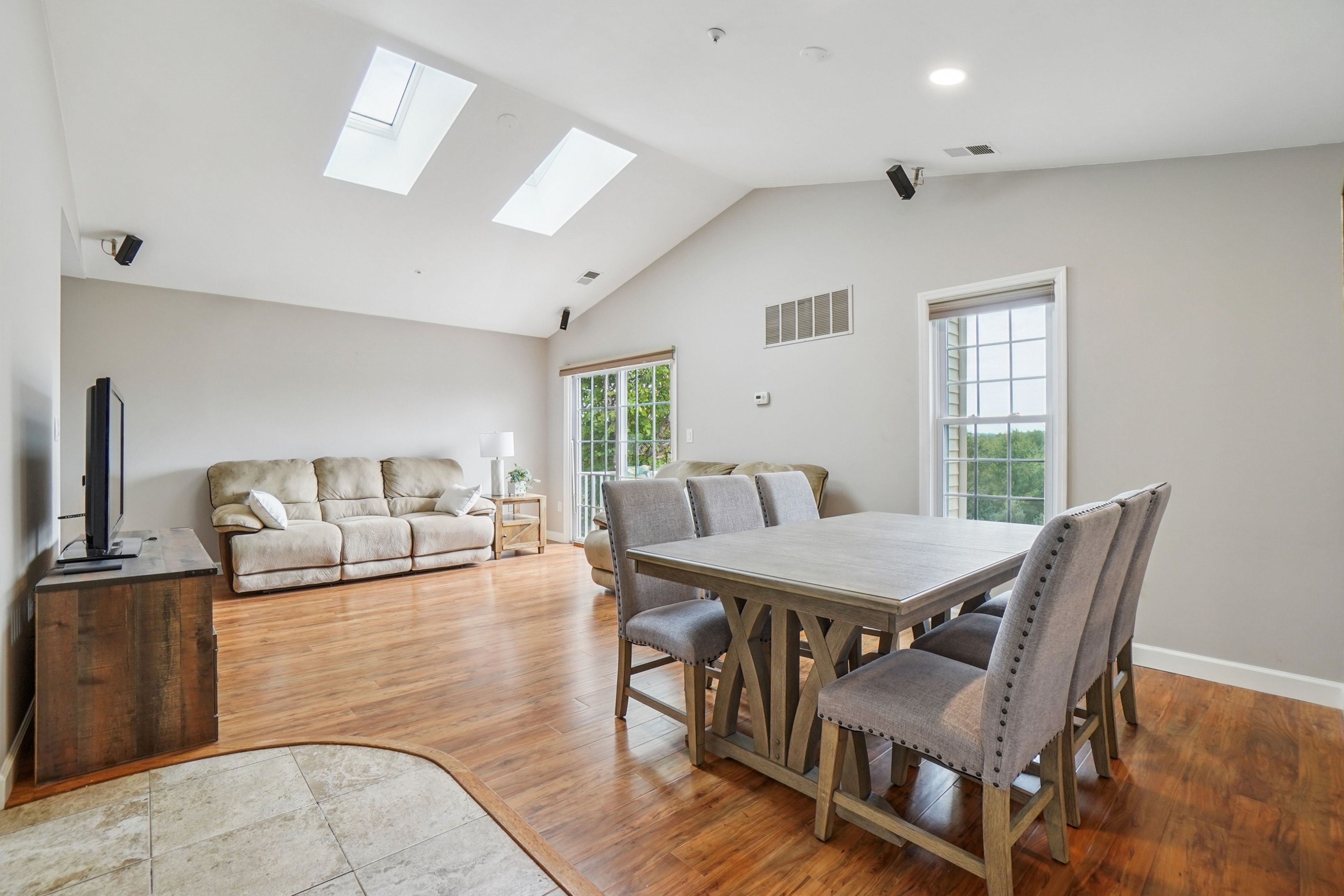 103 Potomac Drive 