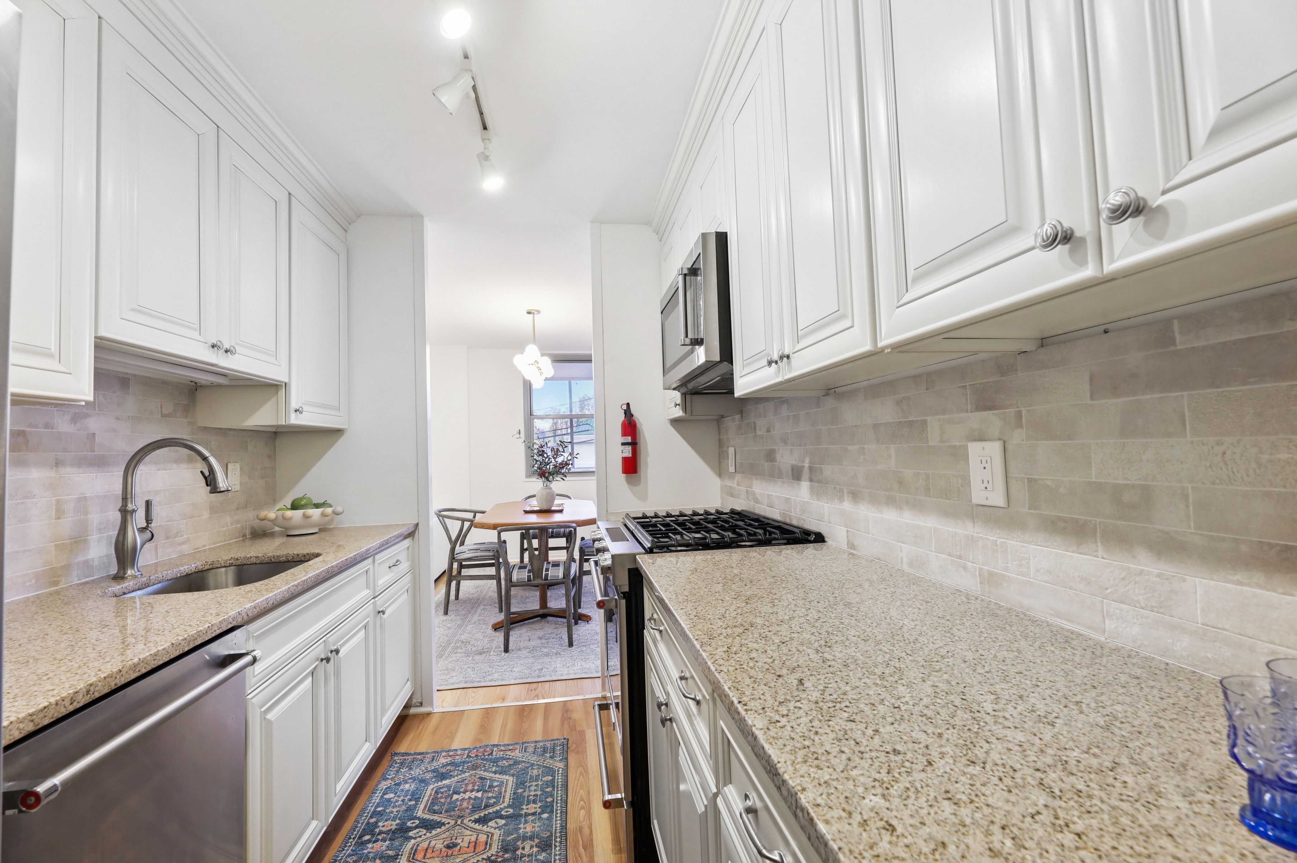 530 Valley Road, #2G 