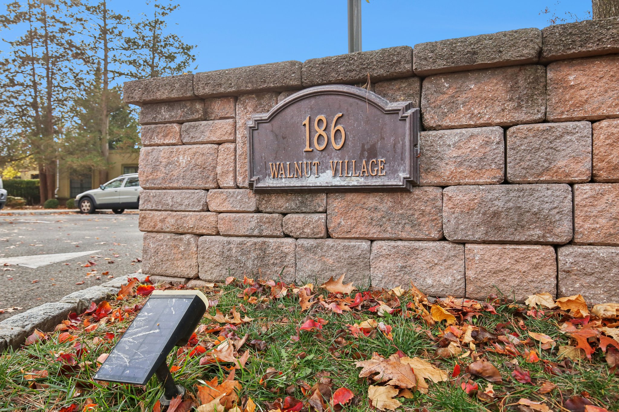 186 Walnut Street 