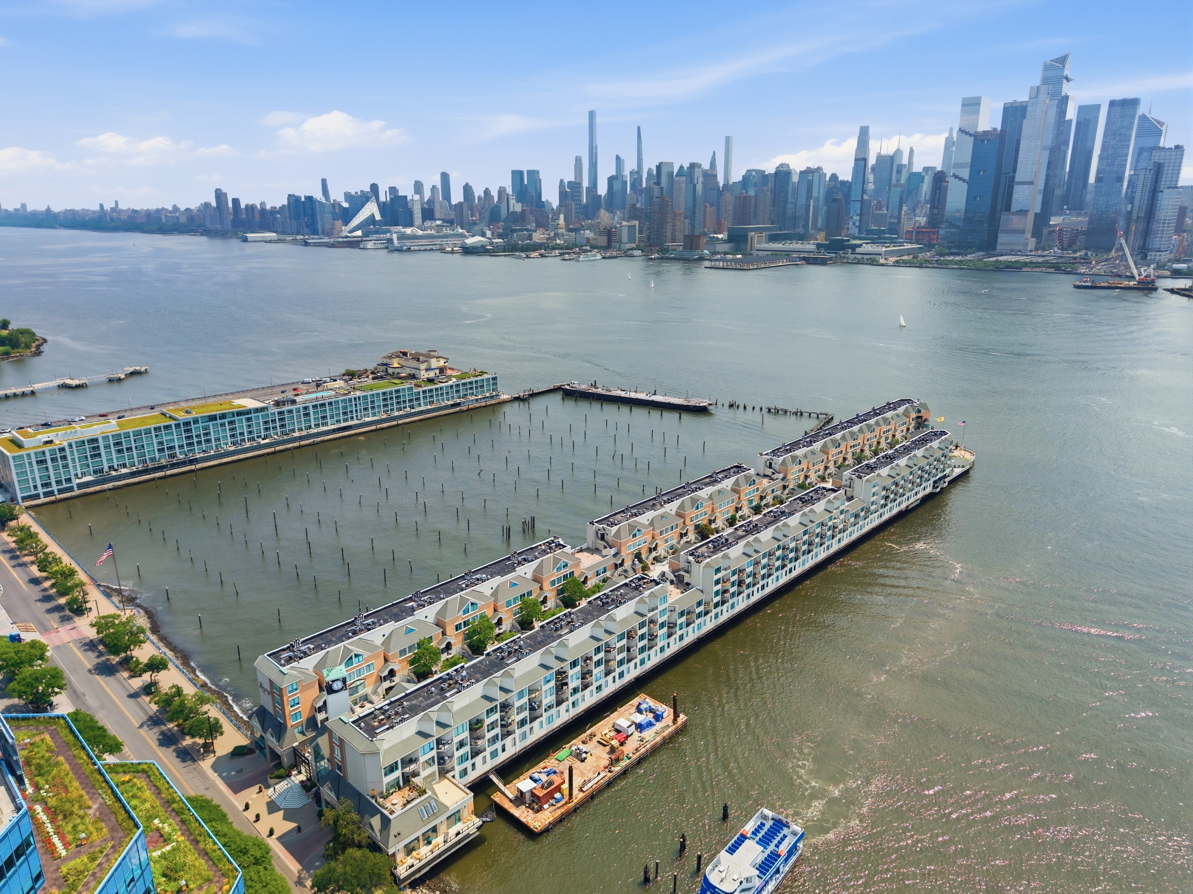 600 Harbor Boulevard Unit 964