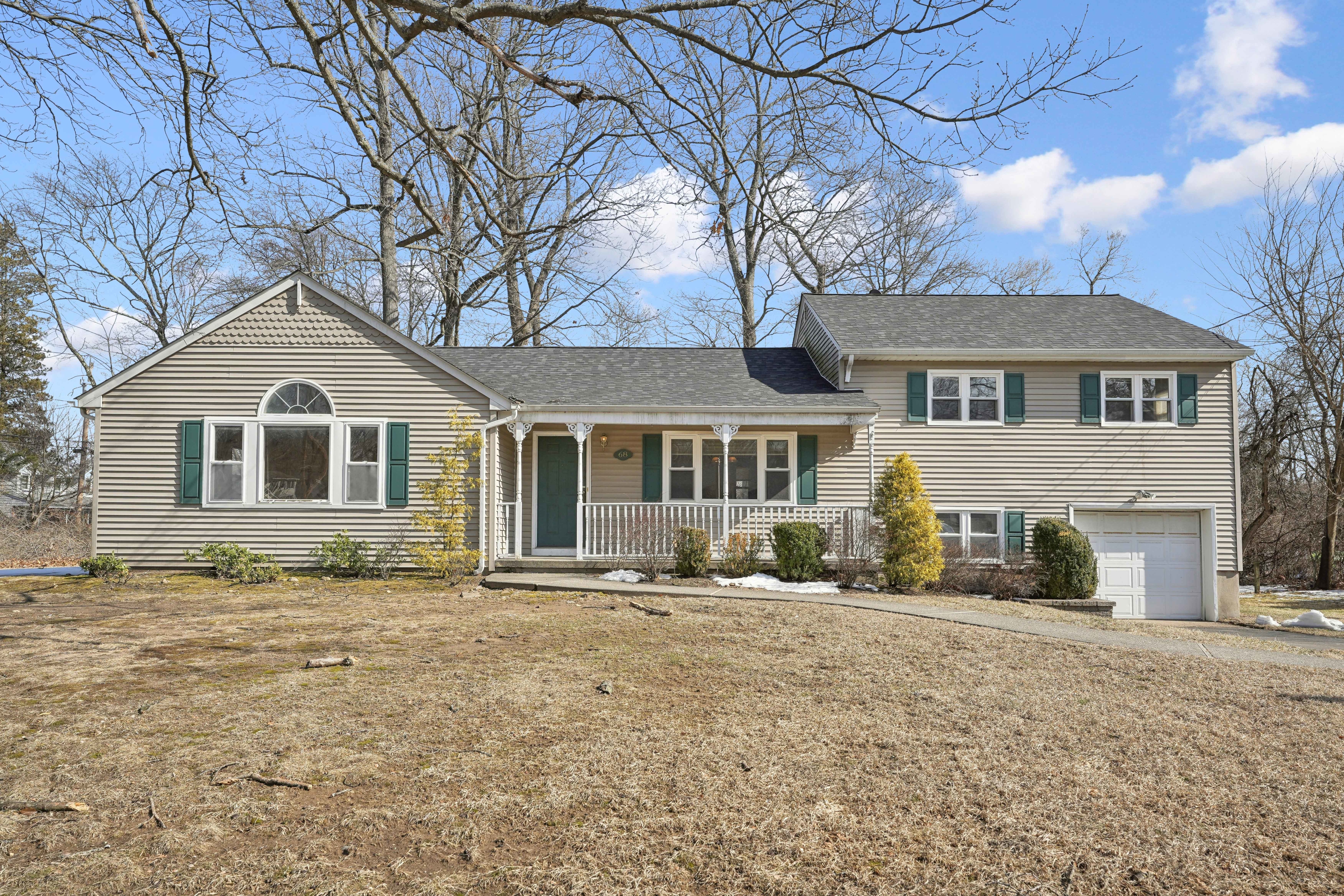 68 Rowan Road 