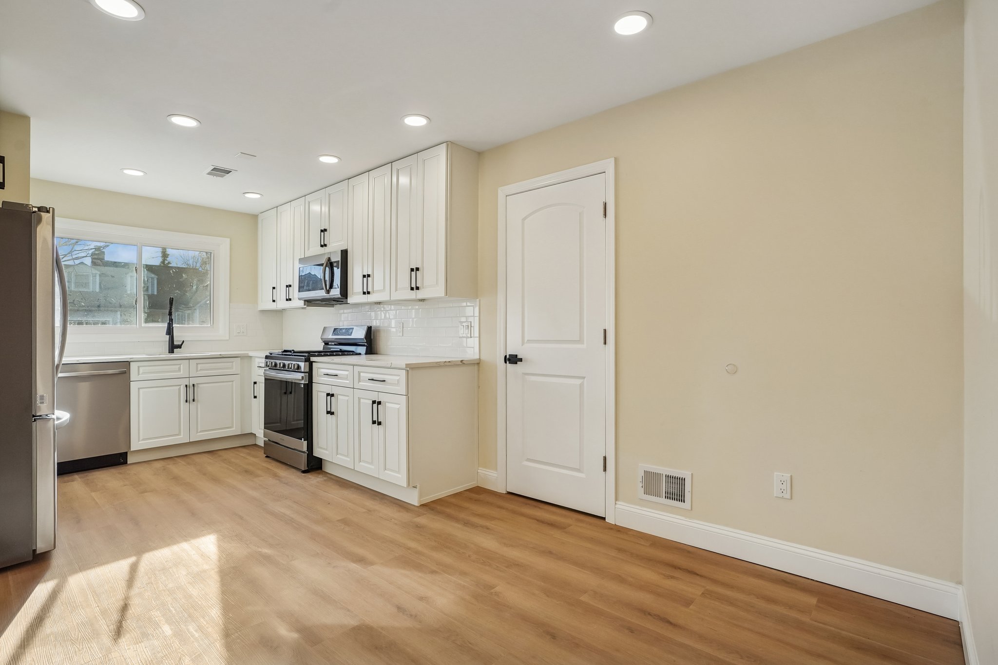 11 Washington Avenue, Unit 1 