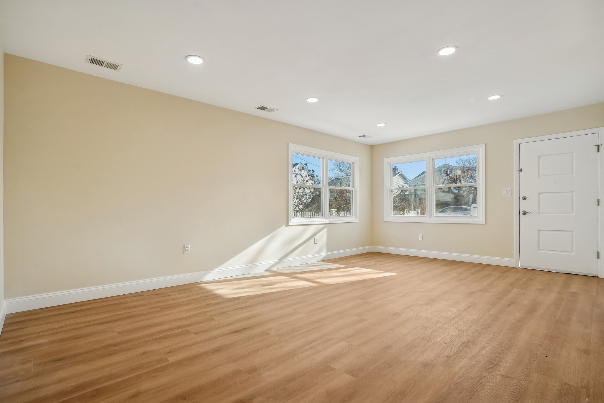 11 Washington Avenue, Unit 1 