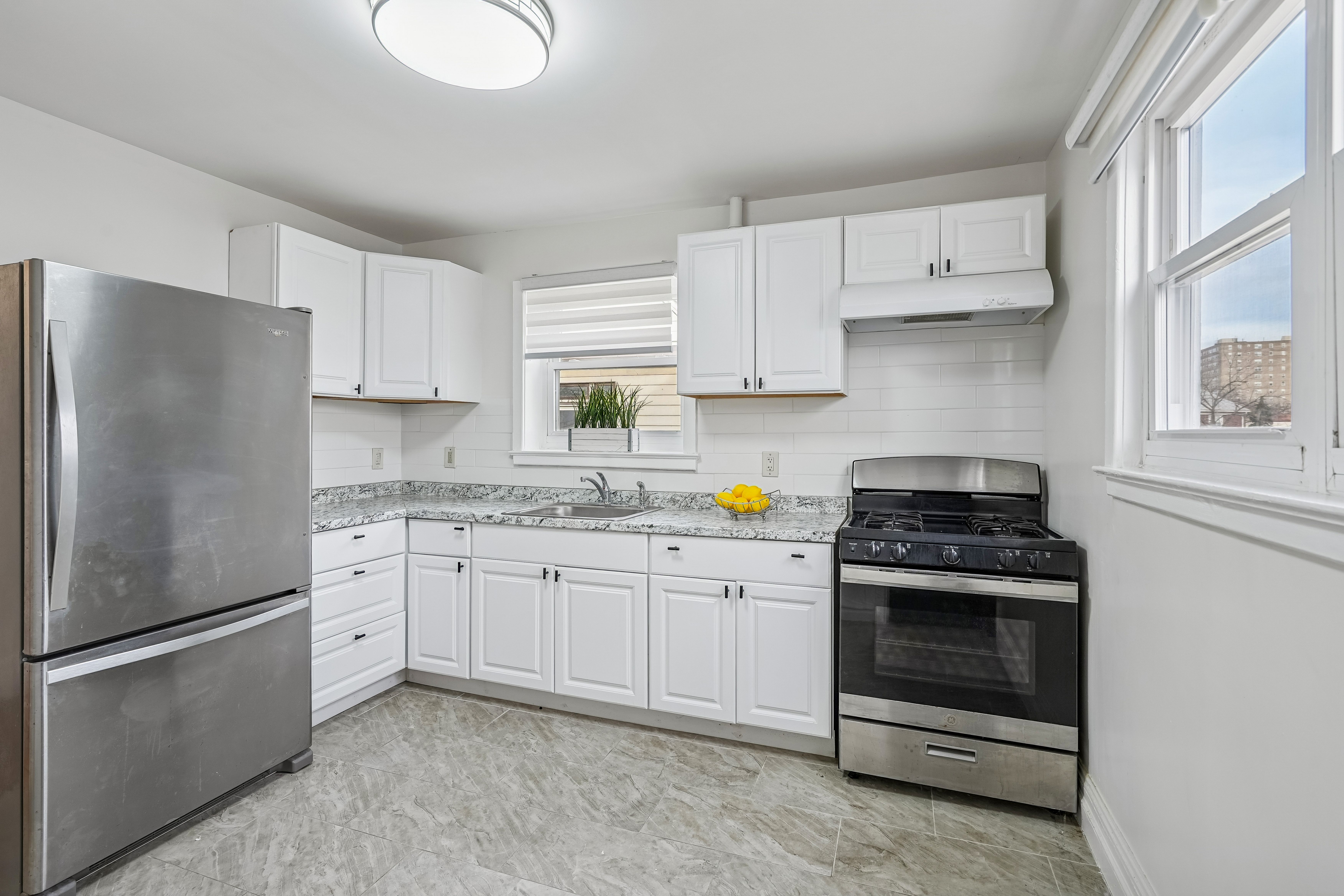 519-523 Westminster Avenue 