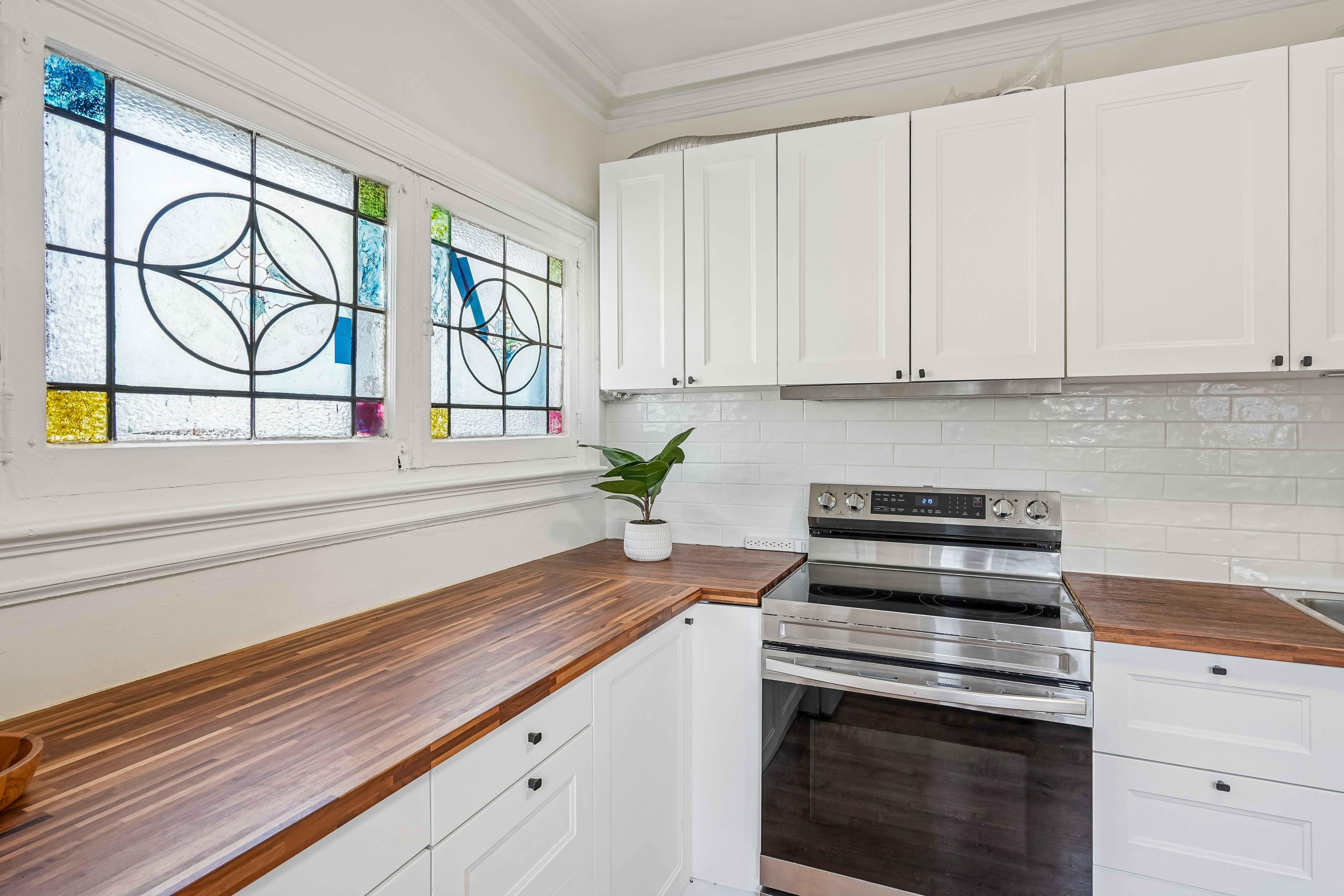 519-523 Westminster Avenue 