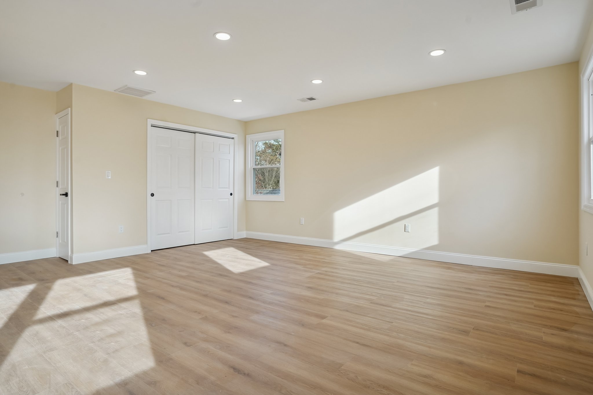 11 Washington Avenue, Unit 2 