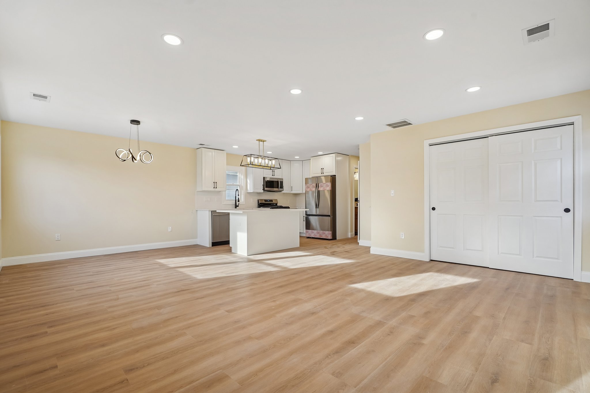 11 Washington Avenue, Unit 2 