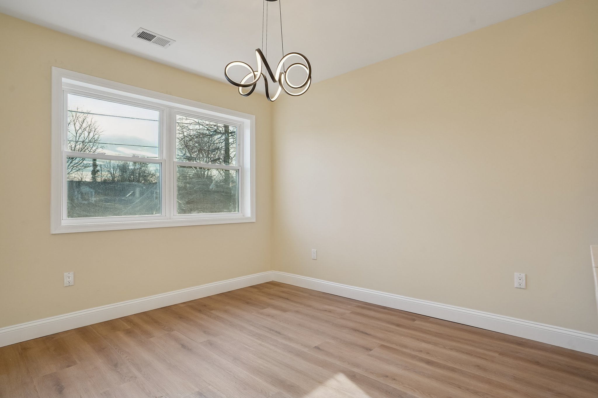 11 Washington Avenue, Unit 2 