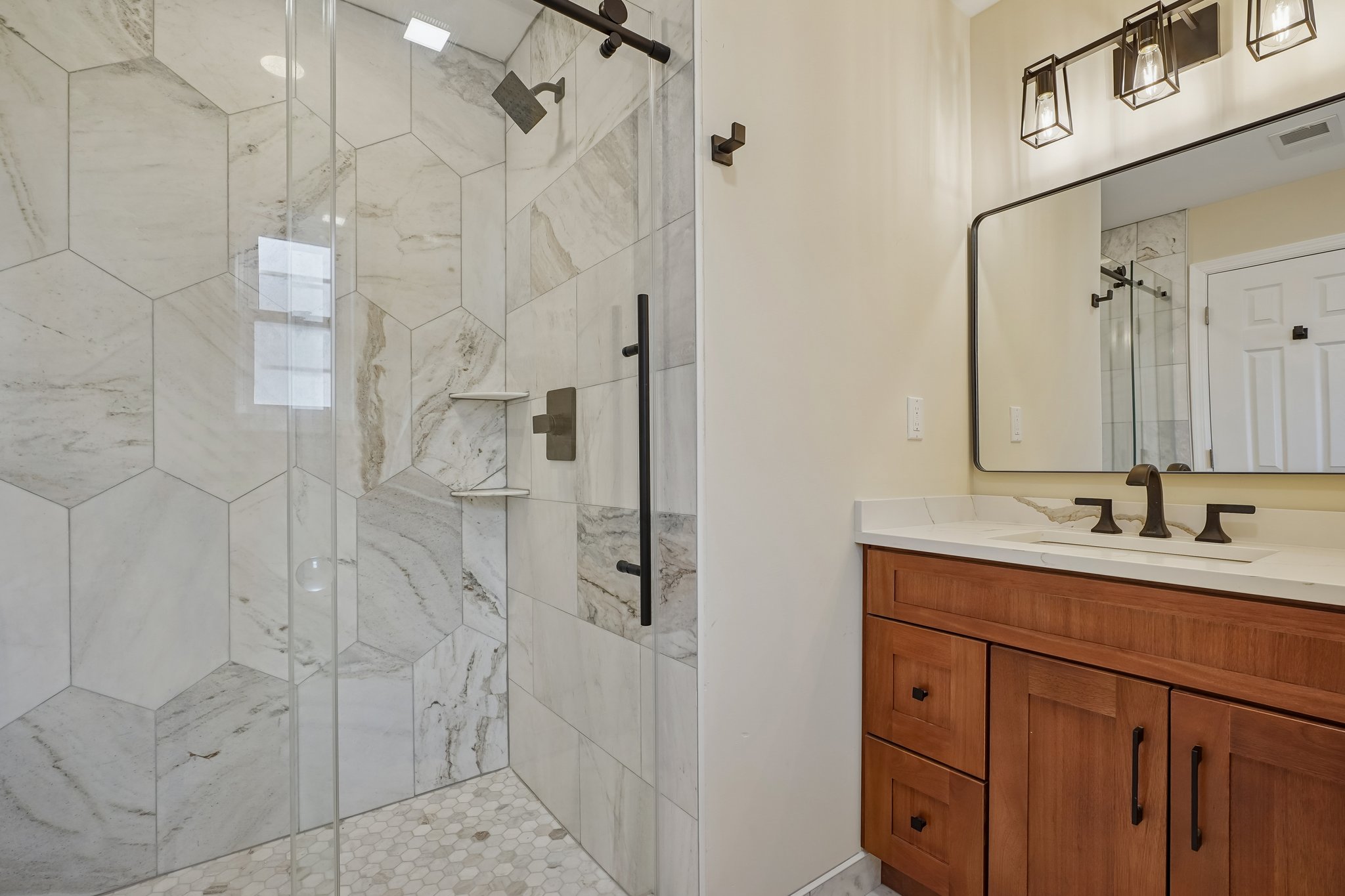 11 Washington Avenue, Unit 2 